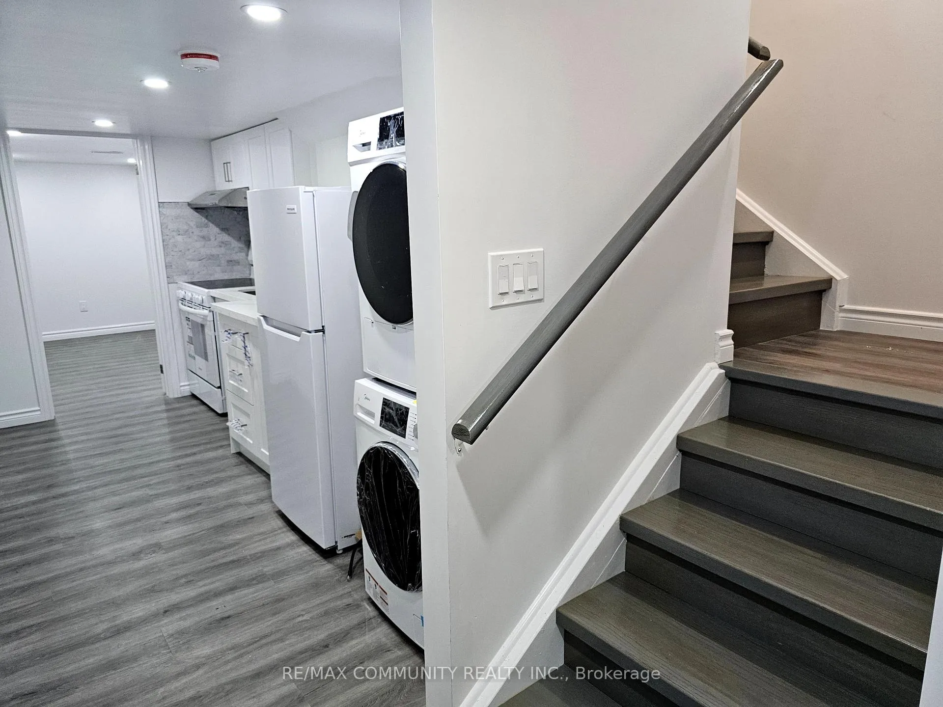 Photo 10 of Unit BASEMENT, 32 Liam Lane, Markham, Cedarwood — HOMEH