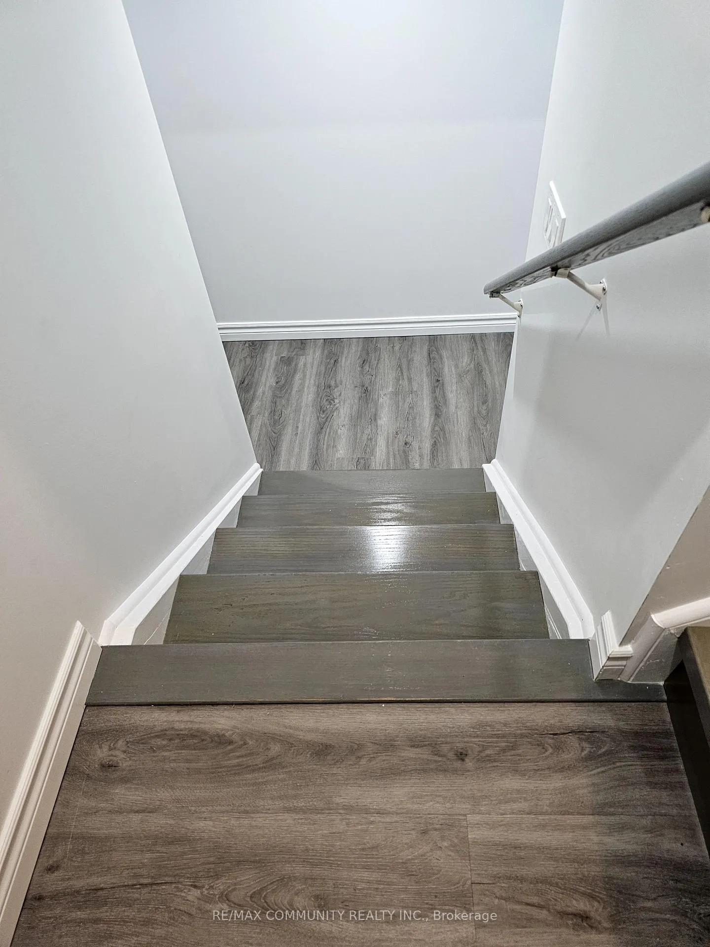 Photo 12 of Unit BASEMENT, 32 Liam Lane, Markham, Cedarwood — HOMEH