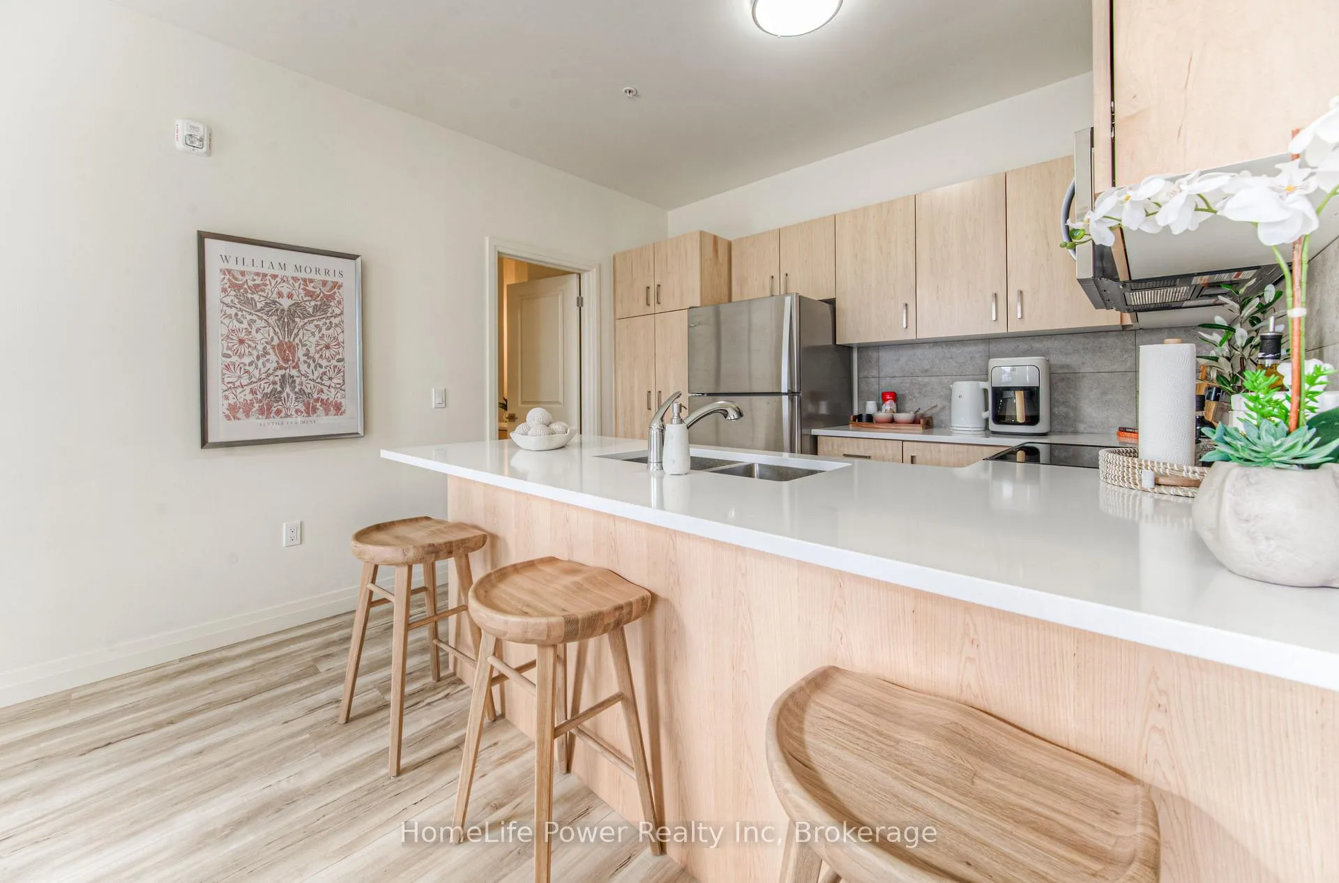 Photo 5 of Unit 218, 301 Westmount Road, Kitchener — HOMEH