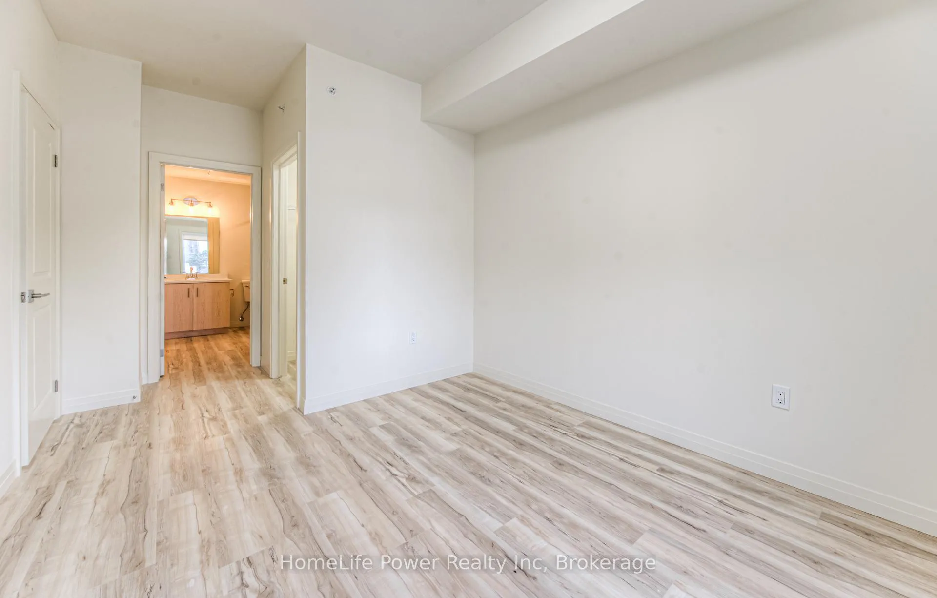 Photo 21 of Unit 218, 301 Westmount Road, Kitchener — HOMEH