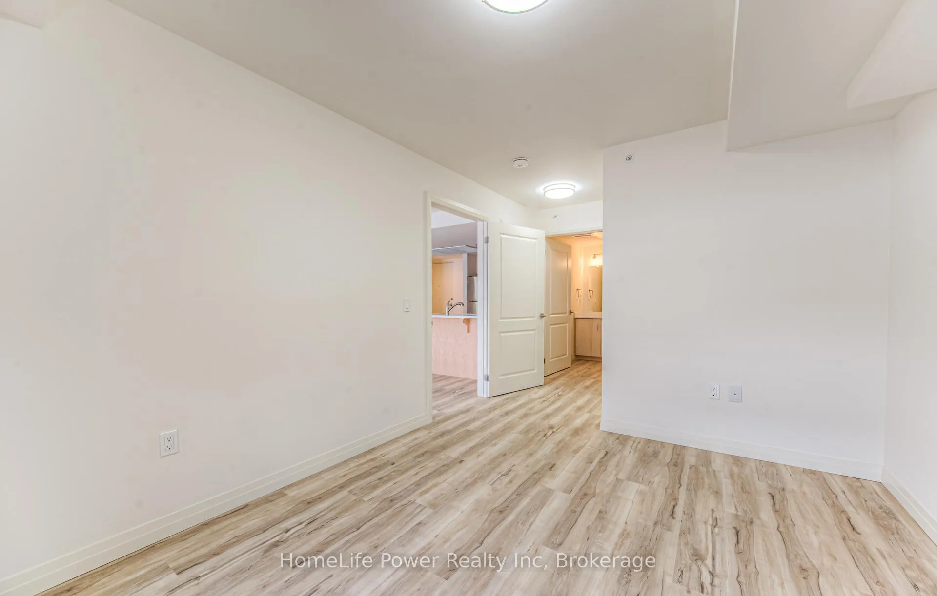 Photo 23 of Unit 218, 301 Westmount Road, Kitchener — HOMEH