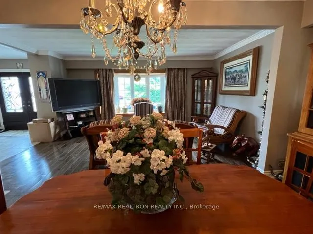 Photo 8 of 51 Perivale Crescent, Scarborough, Bendale — HOMEH