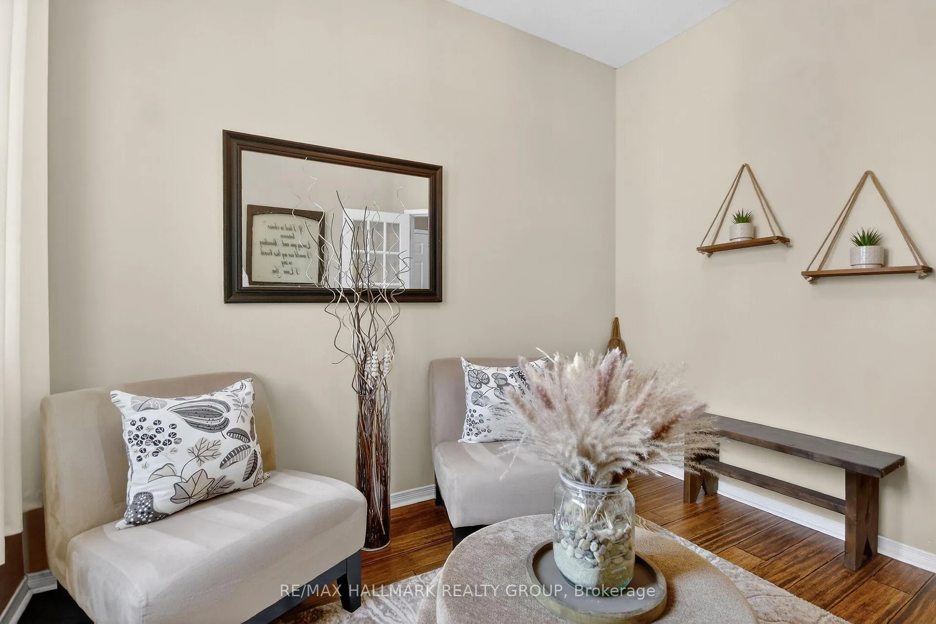 Photo 5 of 54 Charleston Street, Ottawa, Barrhaven - Strandherd — HOMEH