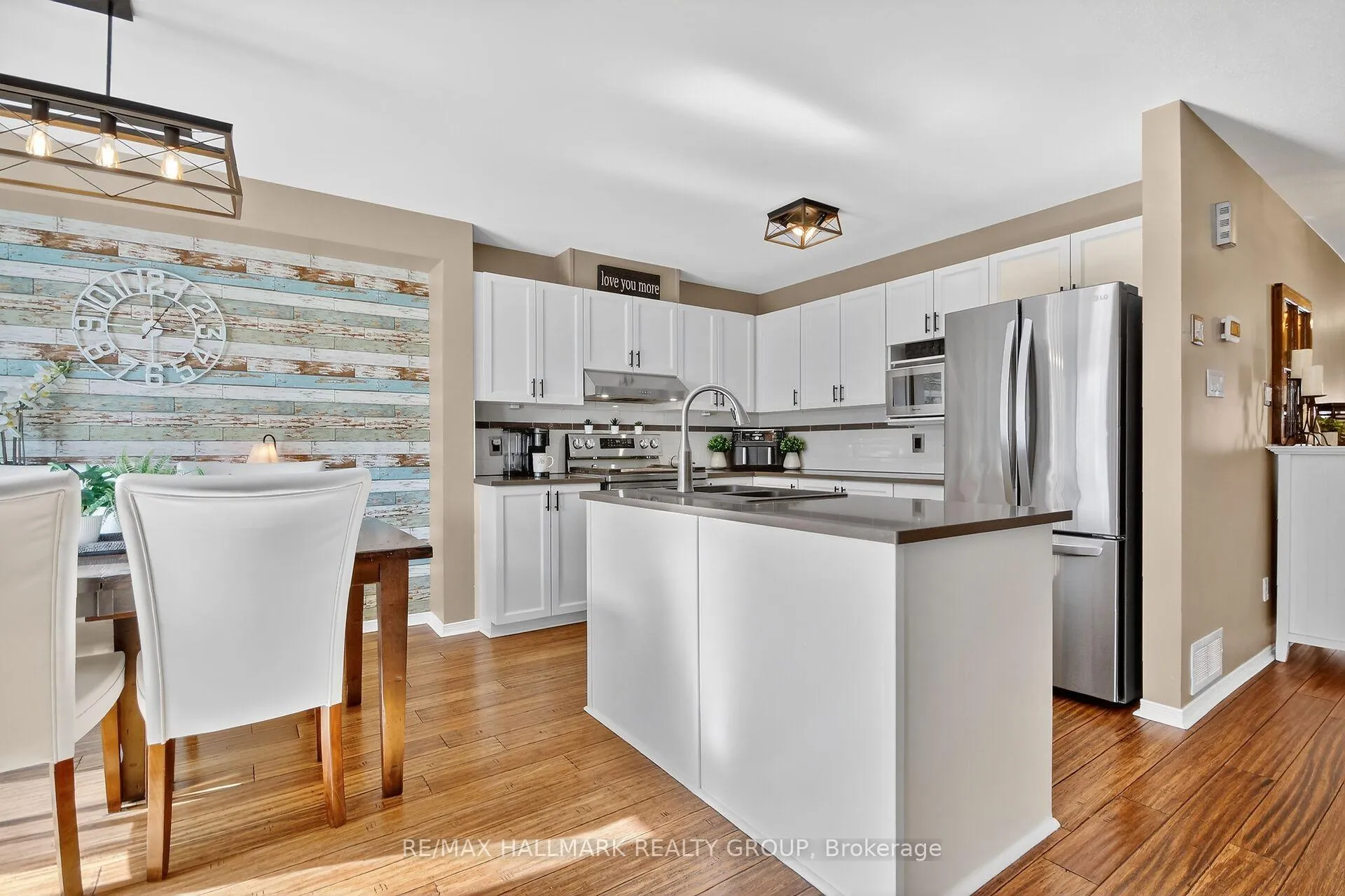 Photo 15 of 54 Charleston Street, Ottawa, Barrhaven - Strandherd — HOMEH