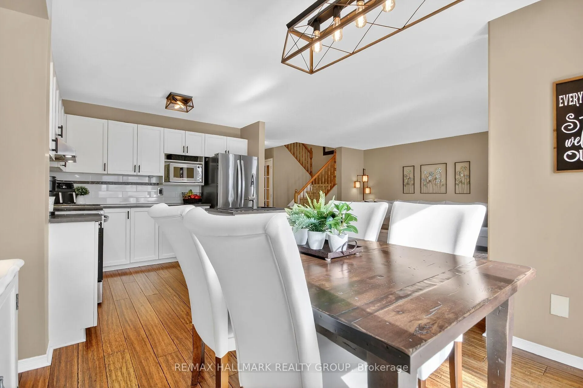 Photo 20 of 54 Charleston Street, Ottawa, Barrhaven - Strandherd — HOMEH