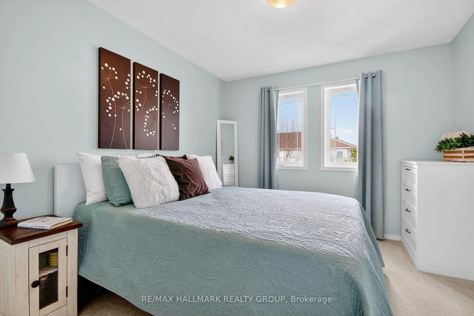 Photo 37 of 54 Charleston Street, Ottawa, Barrhaven - Strandherd — HOMEH