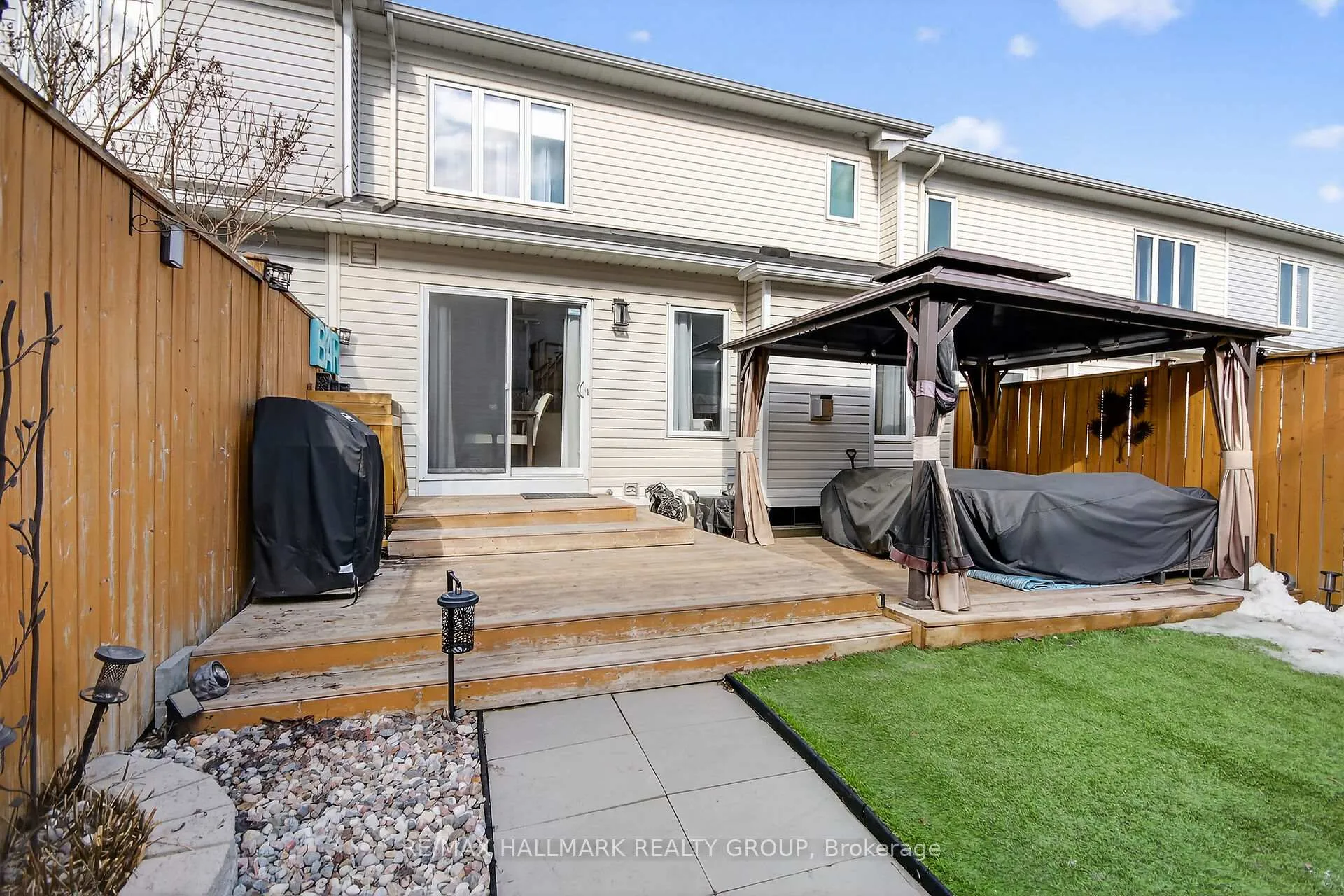 Photo 42 of 54 Charleston Street, Ottawa, Barrhaven - Strandherd — HOMEH