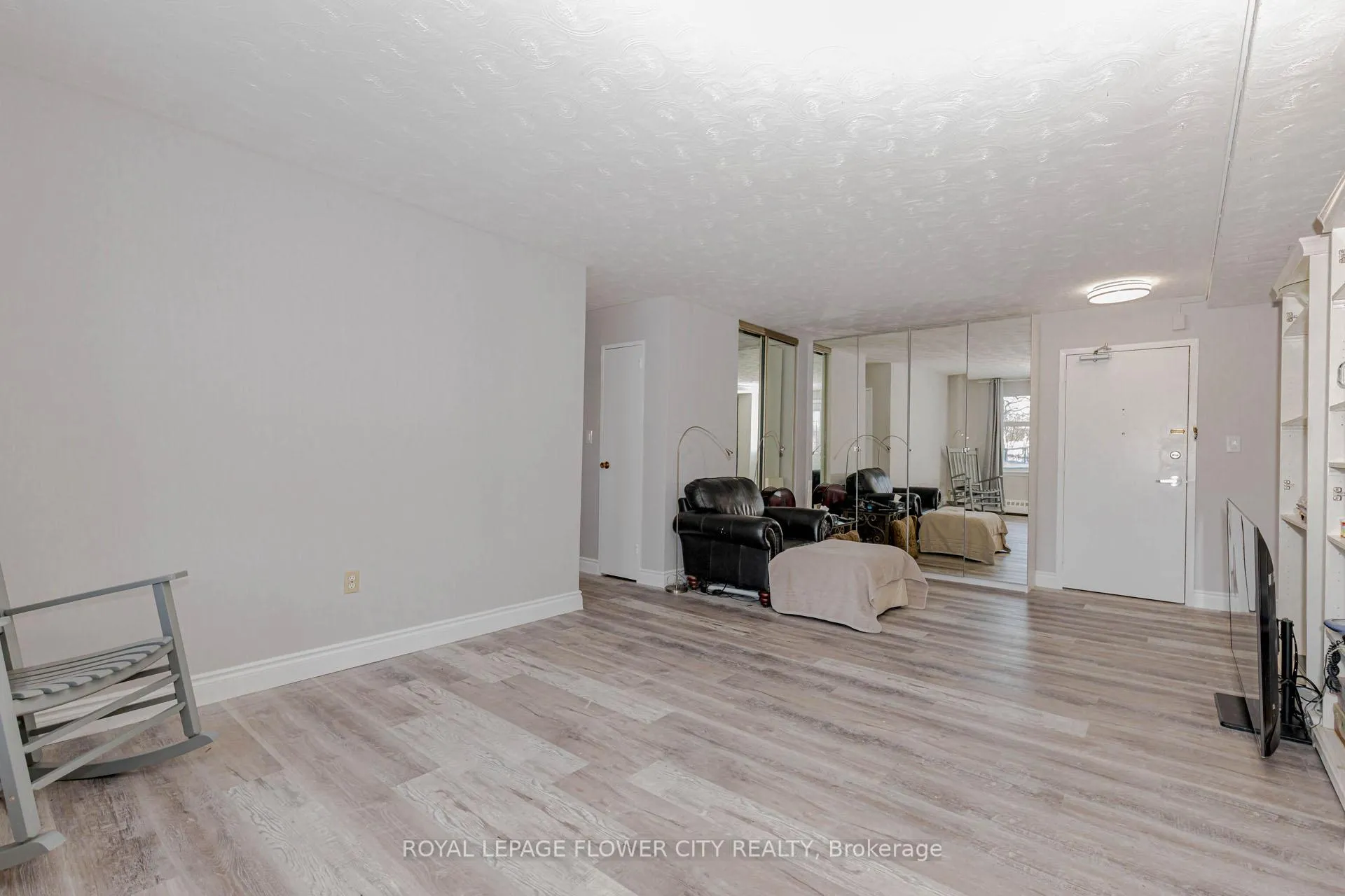 Photo 18 of Unit 106, 58 Bridgeport Road E, Waterloo — HOMEH