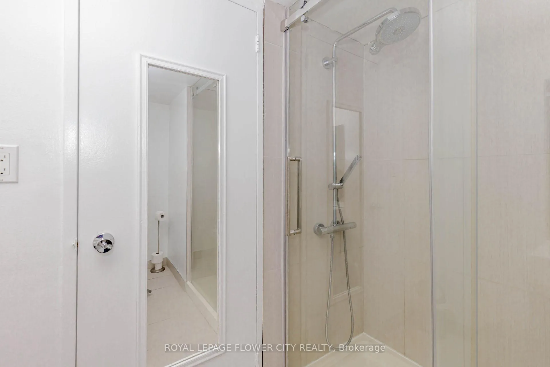 Photo 33 of Unit 106, 58 Bridgeport Road E, Waterloo — HOMEH