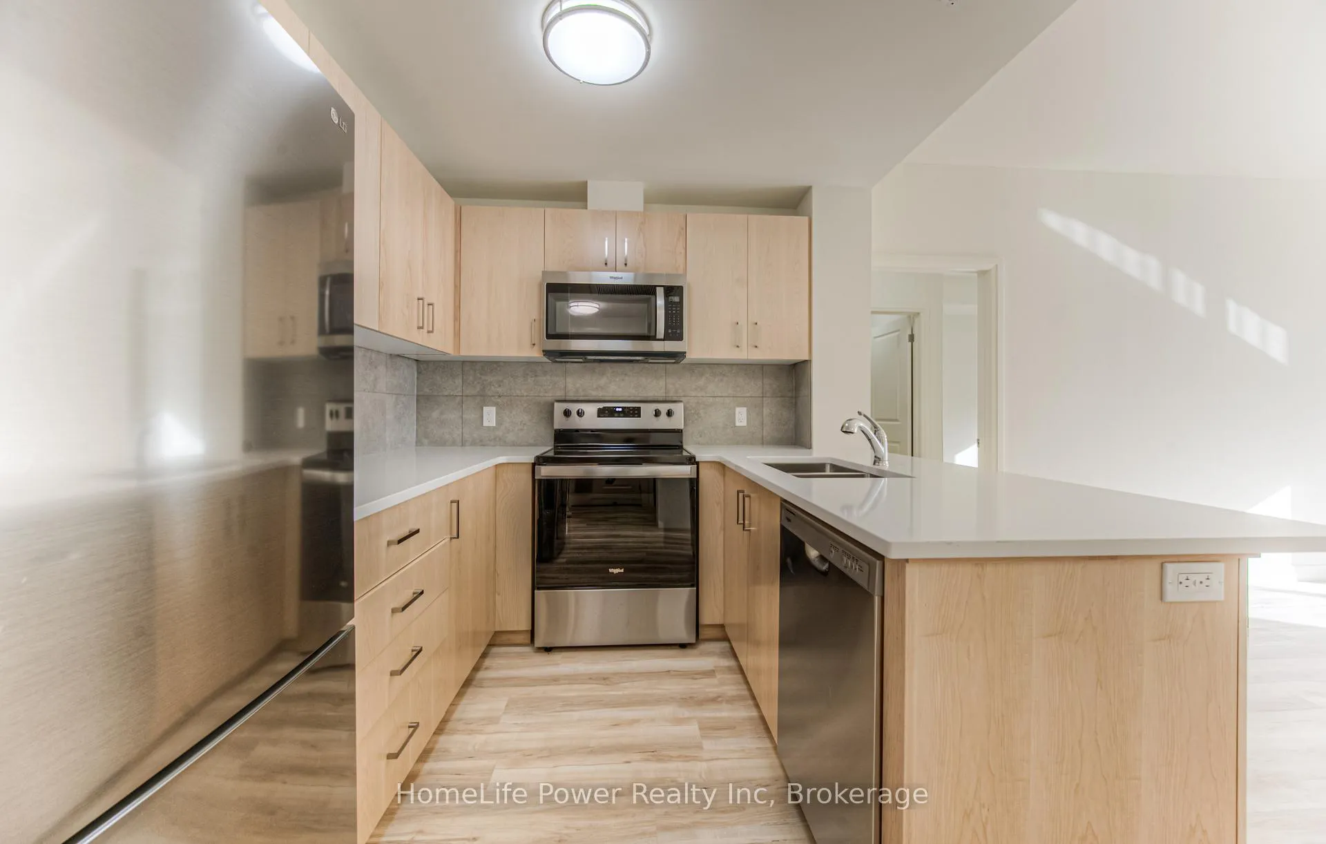Photo 13 of Unit 203, 301 Westmount Road, Kitchener — HOMEH