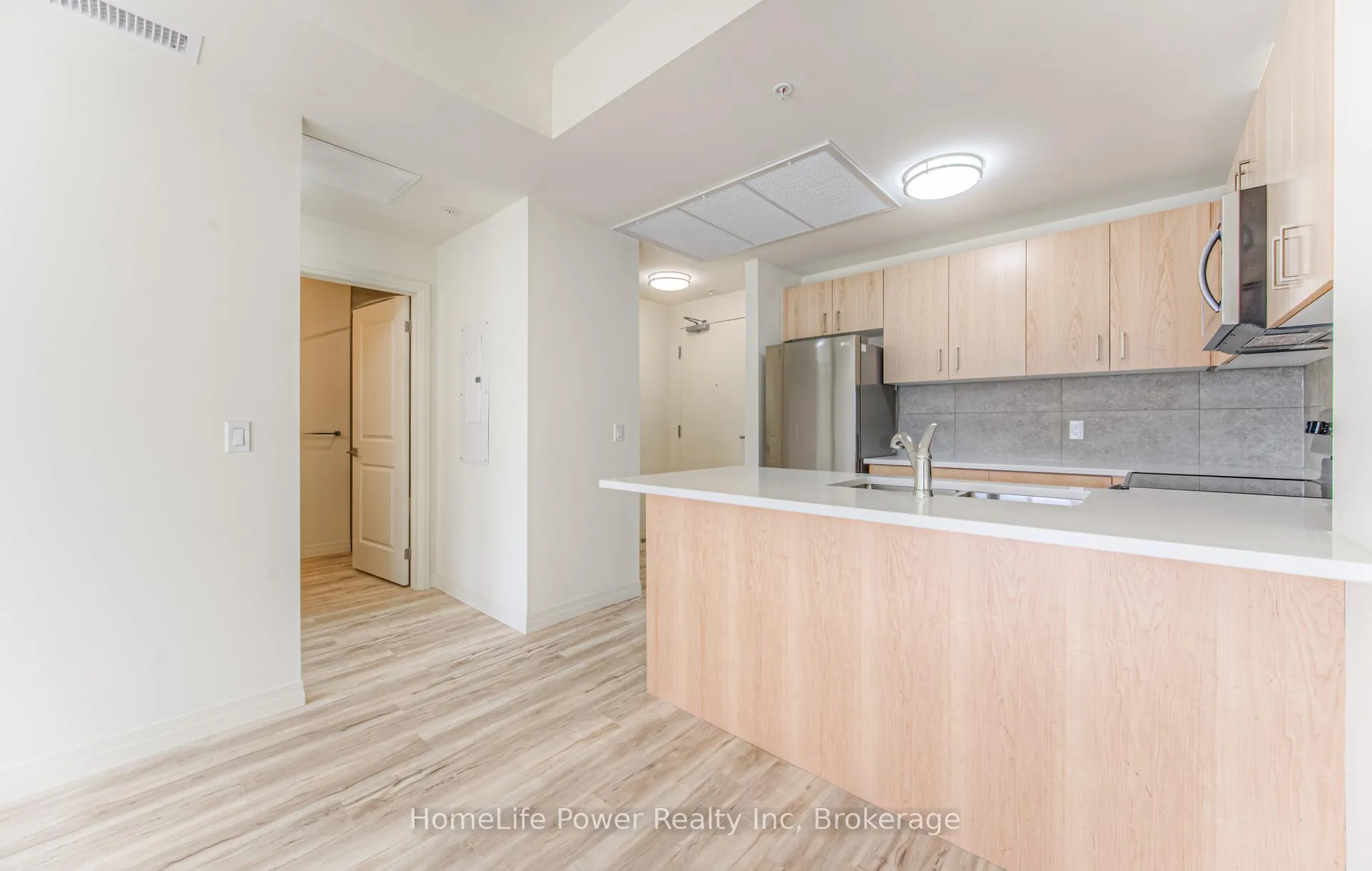Photo 16 of Unit 203, 301 Westmount Road, Kitchener — HOMEH