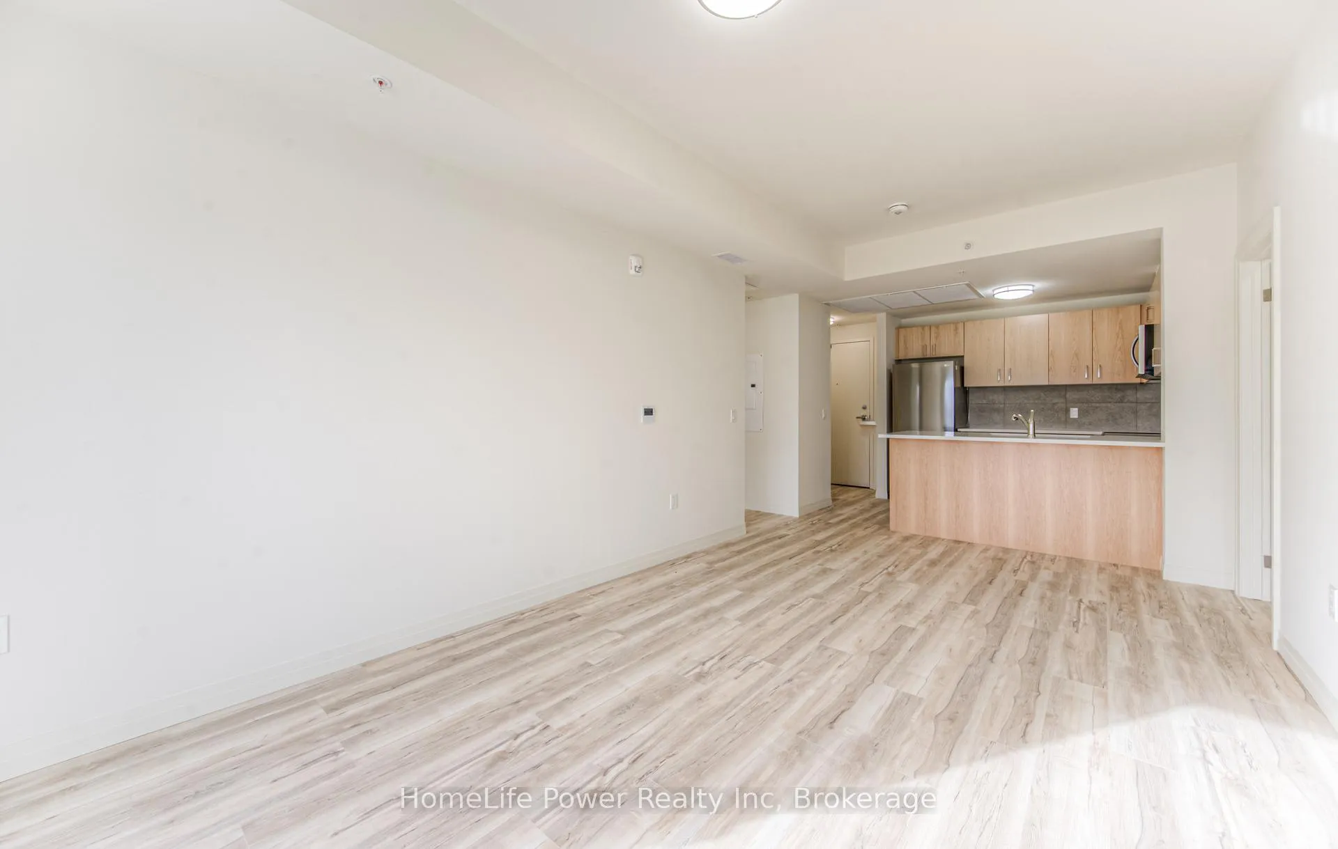 Photo 18 of Unit 203, 301 Westmount Road, Kitchener — HOMEH