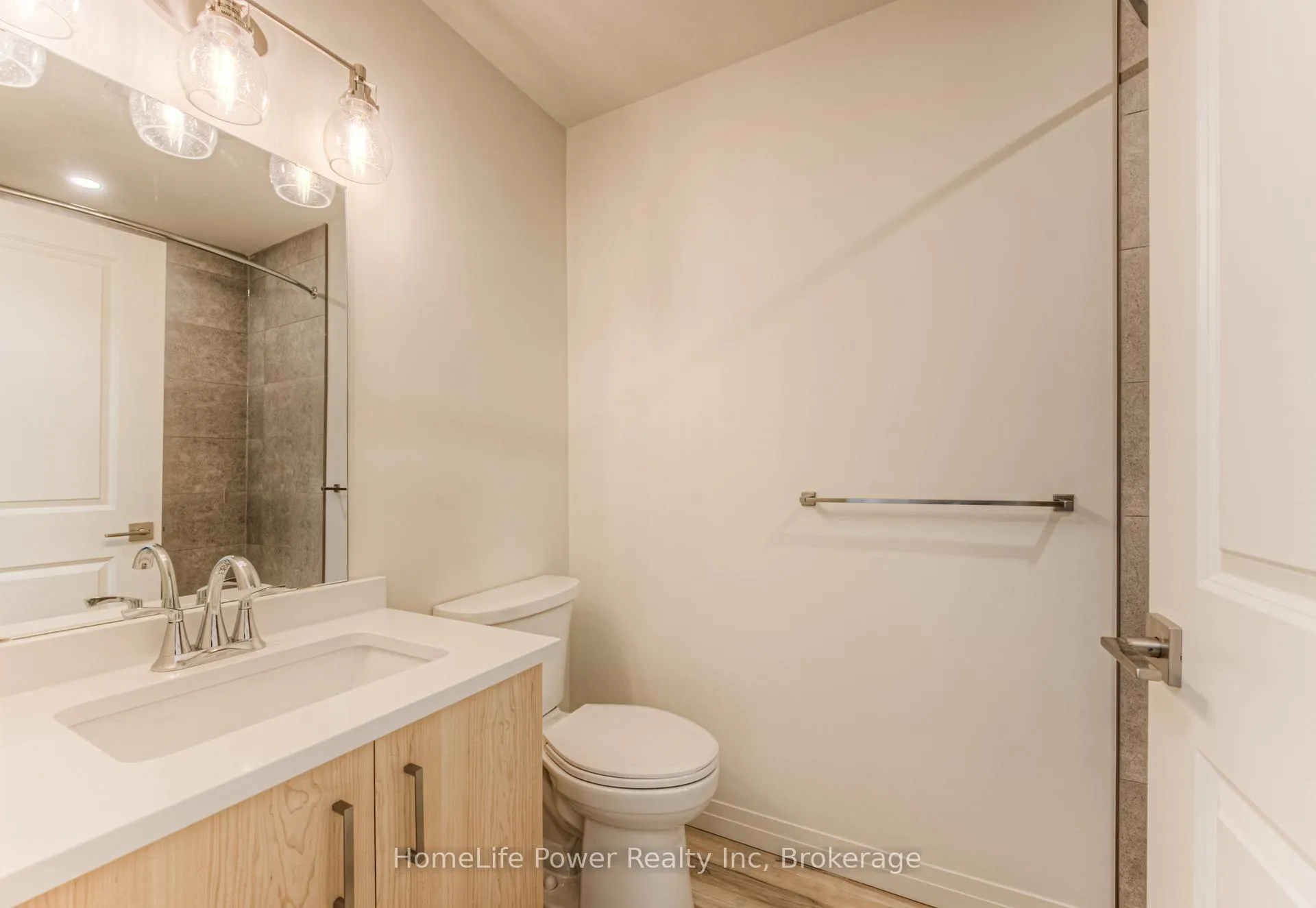 Photo 20 of Unit 203, 301 Westmount Road, Kitchener — HOMEH