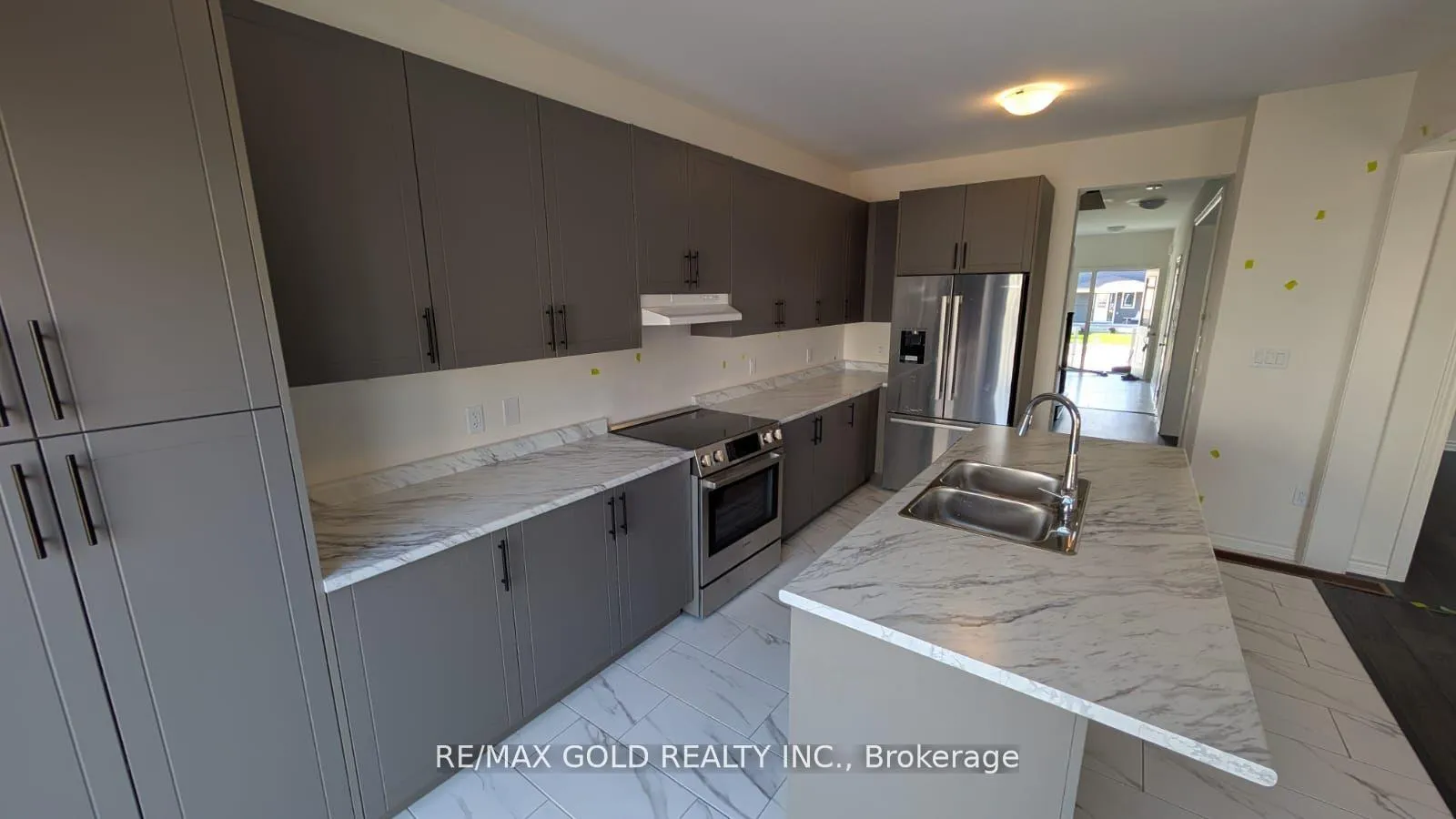 Photo 8 of 230 Mckenzie Drive N, Clearview, Stayner — HOMEH