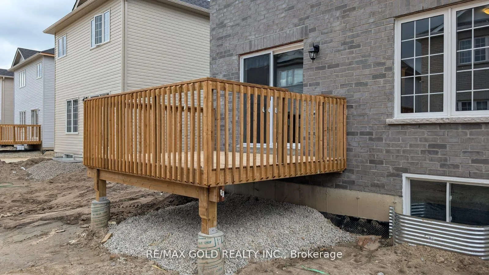 Photo 12 of 230 Mckenzie Drive N, Clearview, Stayner — HOMEH