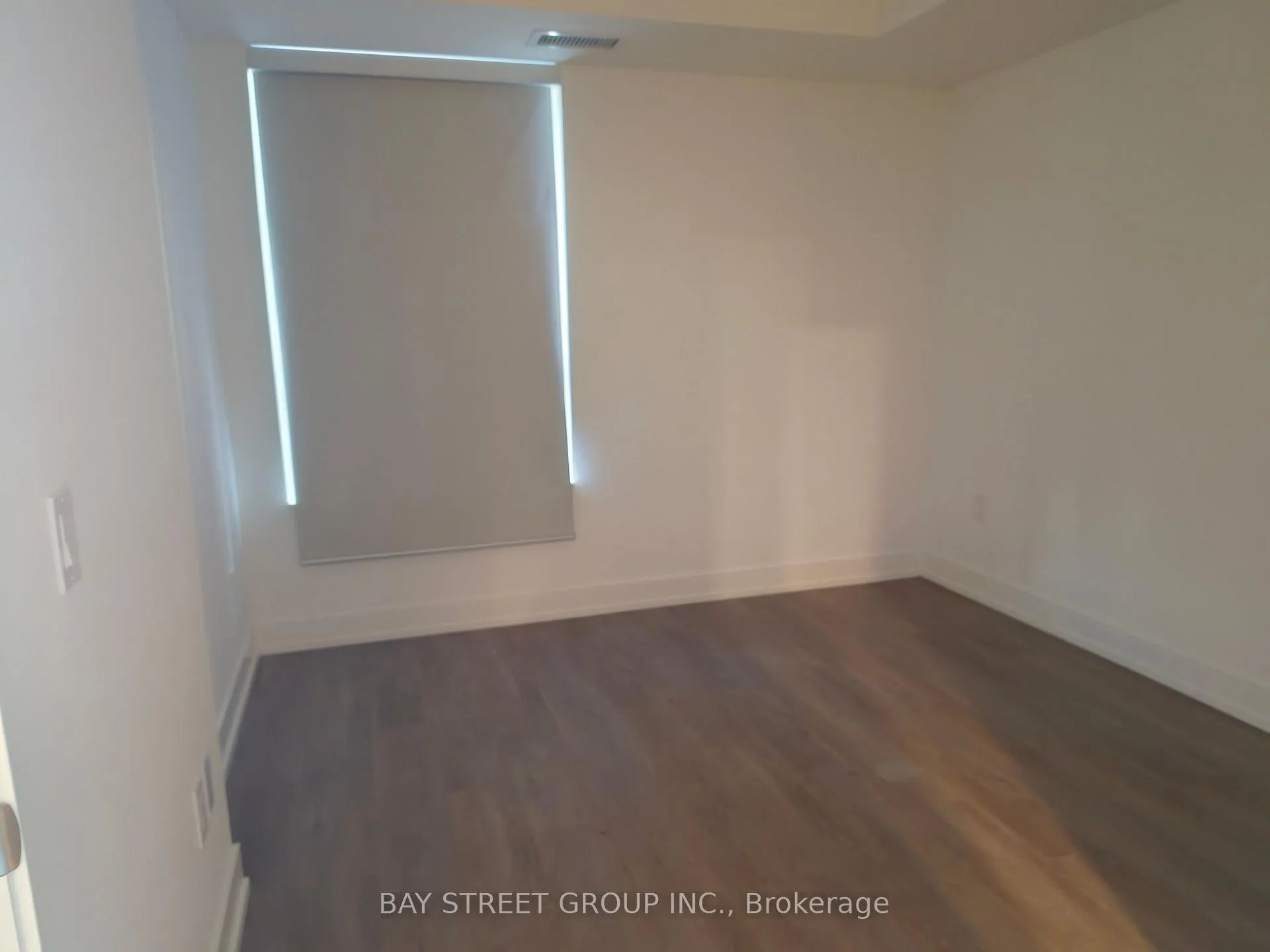 Photo 9 of Unit 303, 8 Cedarland Avenue, Markham, Unionville — HOMEH
