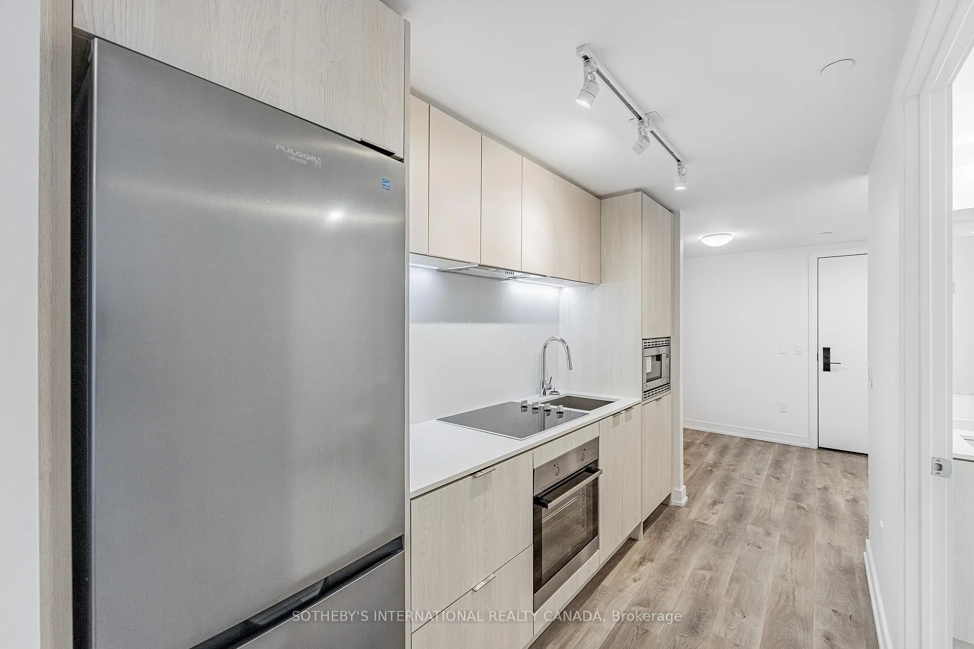 Photo 6 of Unit 516, 1 Jarvis Street, Hamilton, Beasley — HOMEH