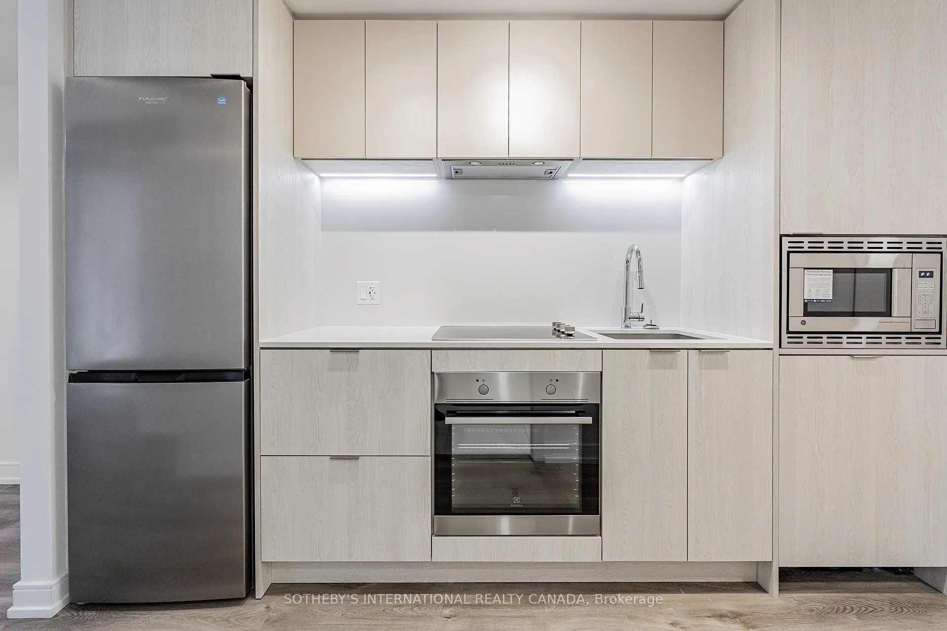Photo 8 of Unit 516, 1 Jarvis Street, Hamilton, Beasley — HOMEH
