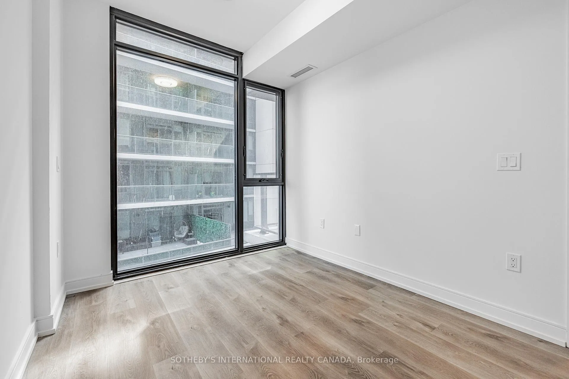 Photo 16 of Unit 516, 1 Jarvis Street, Hamilton, Beasley — HOMEH