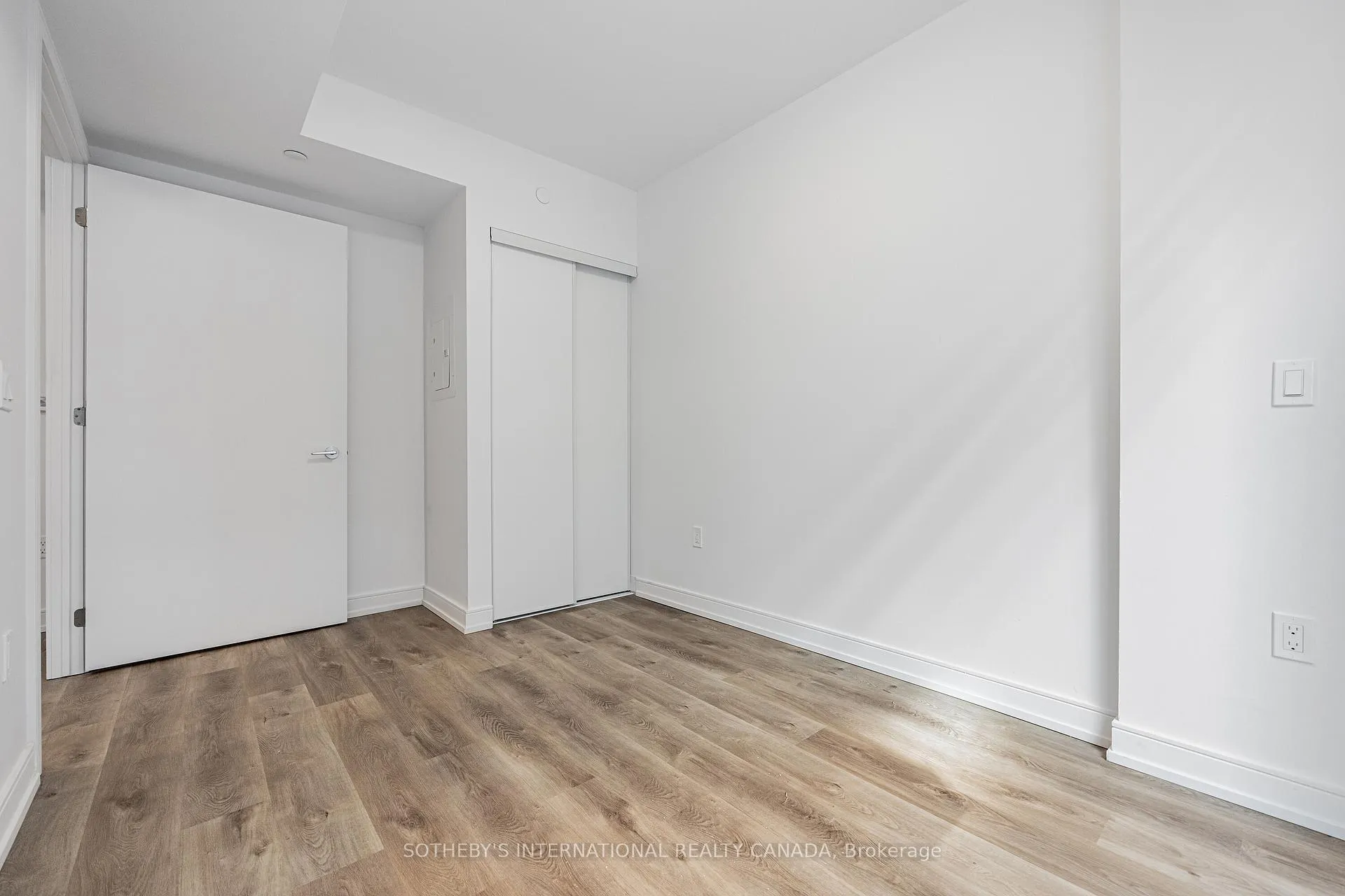 Photo 18 of Unit 516, 1 Jarvis Street, Hamilton, Beasley — HOMEH