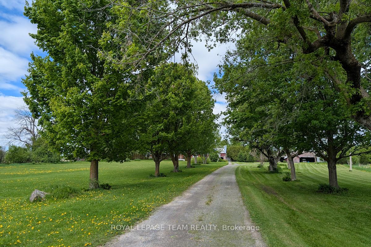 Photo 6 of 1242 Donald B. Munro Drive, Ottawa, Huntley Ward (North East) — HOMEH