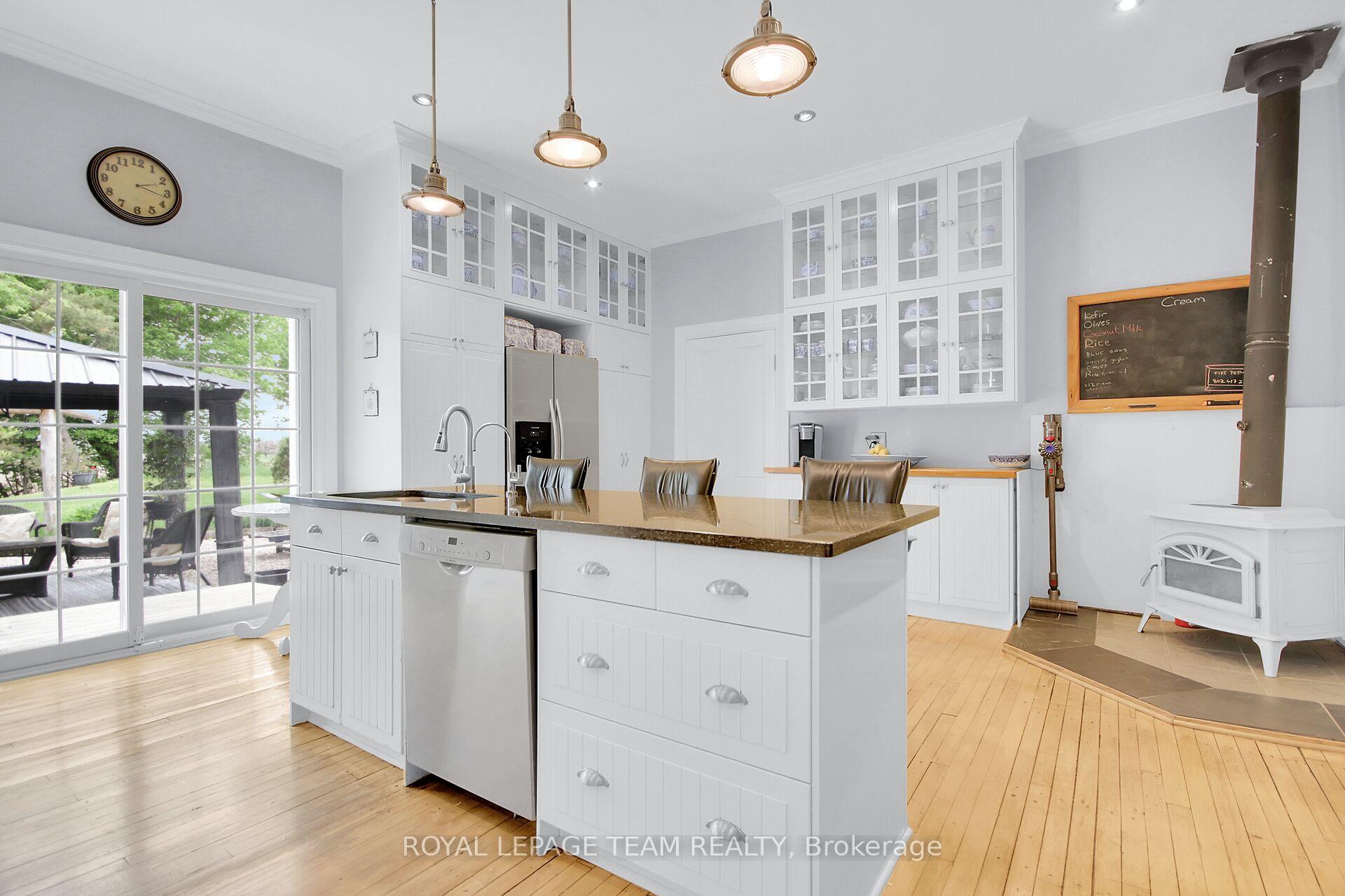 Photo 17 of 1242 Donald B. Munro Drive, Ottawa, Huntley Ward (North East) — HOMEH