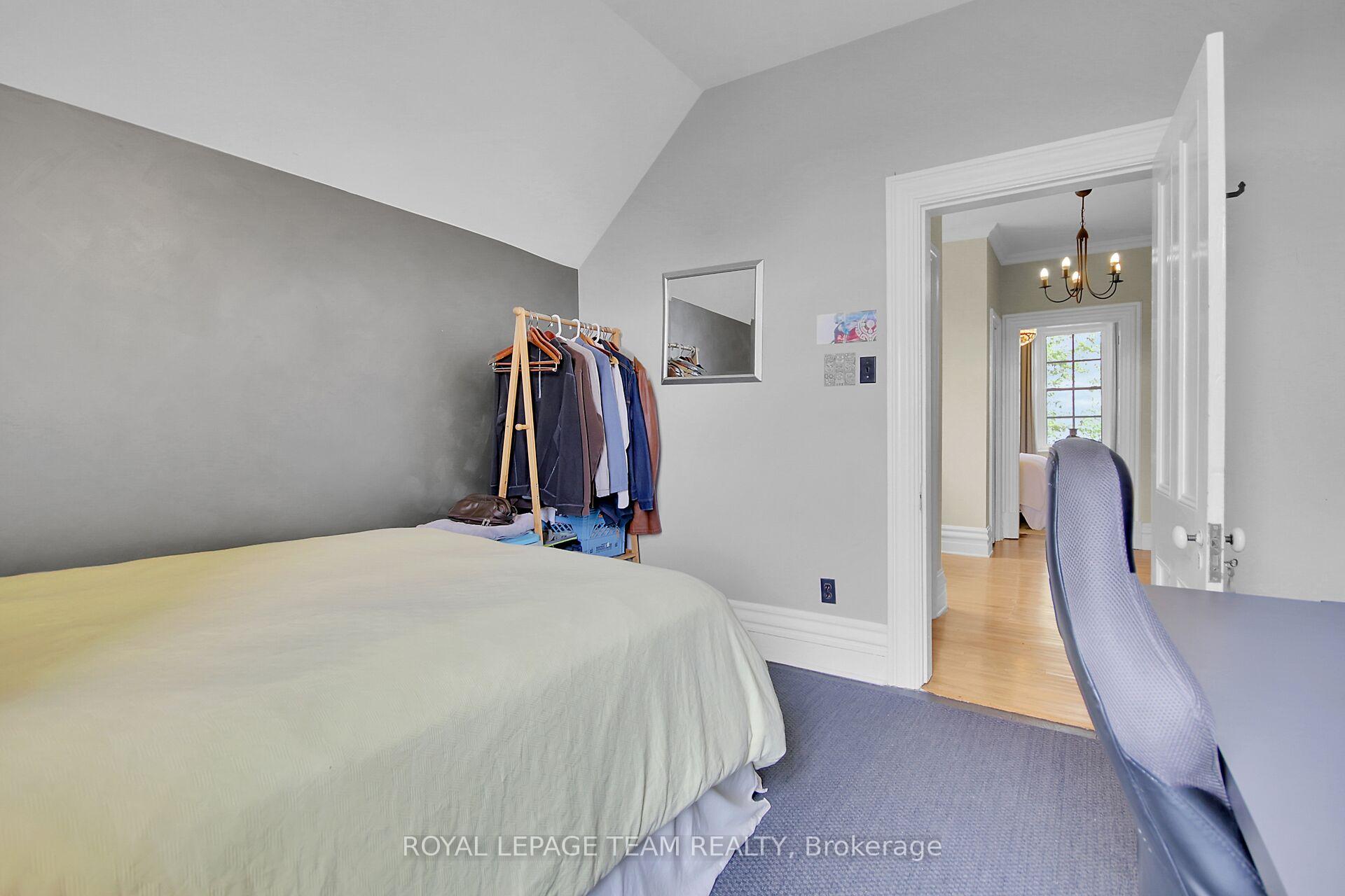 Photo 28 of 1242 Donald B. Munro Drive, Ottawa, Huntley Ward (North East) — HOMEH