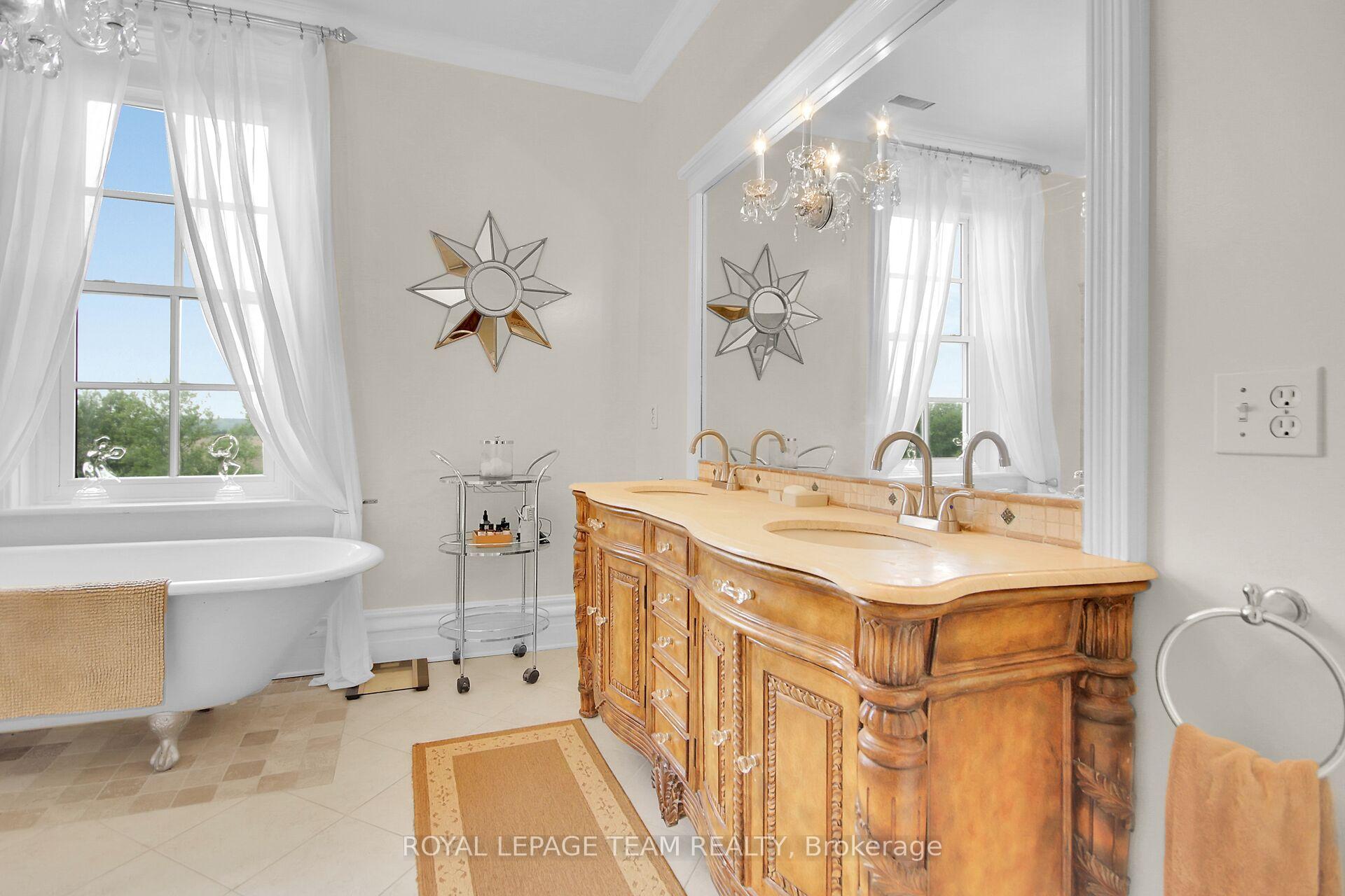 Photo 30 of 1242 Donald B. Munro Drive, Ottawa, Huntley Ward (North East) — HOMEH