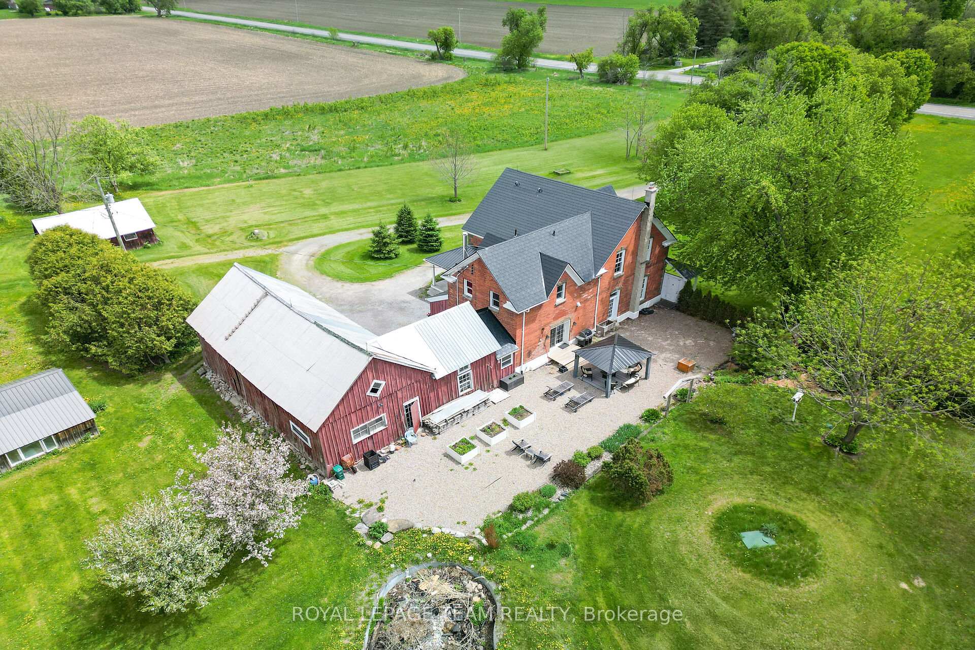 Photo 43 of 1242 Donald B. Munro Drive, Ottawa, Huntley Ward (North East) — HOMEH