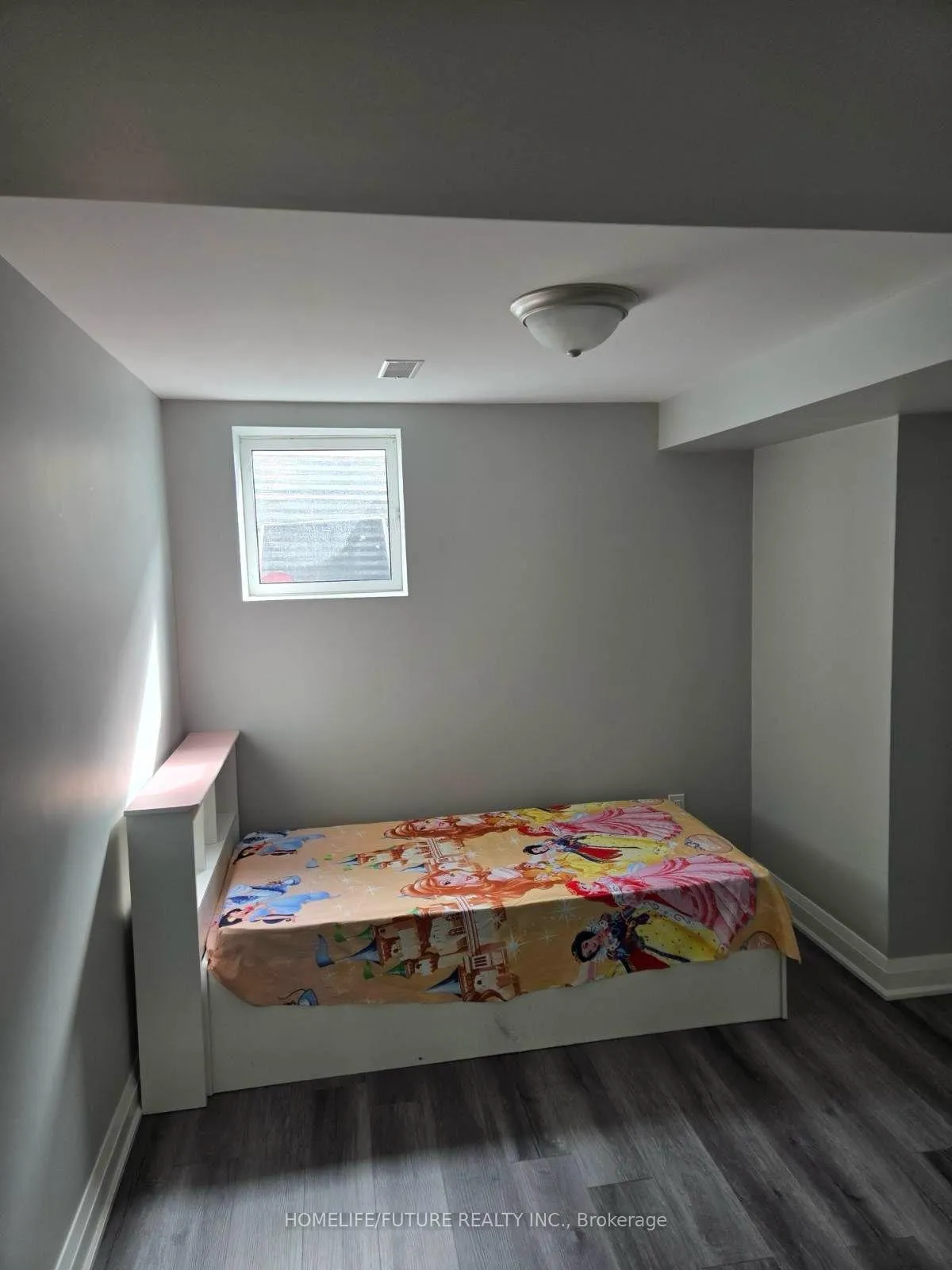 Photo 6 of Unit Bsmt, 26 Dorian Drive, Whitby, Rolling Acres — HOMEH
