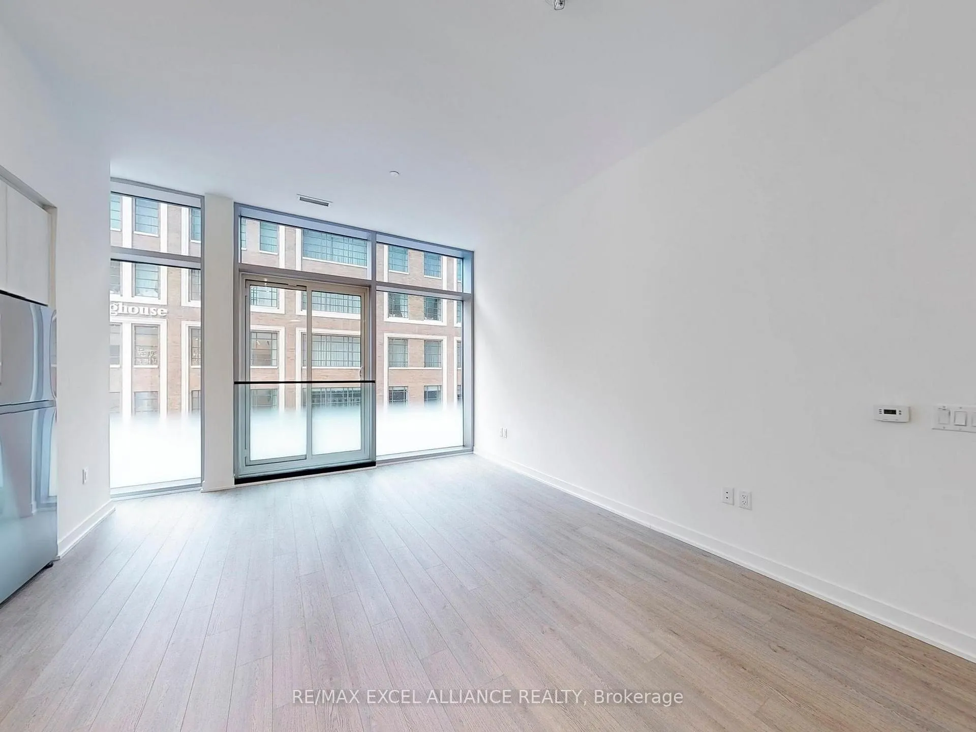 Photo 6 of Unit 203, 357 King Street W, Toronto, Waterfront Communities — HOMEH