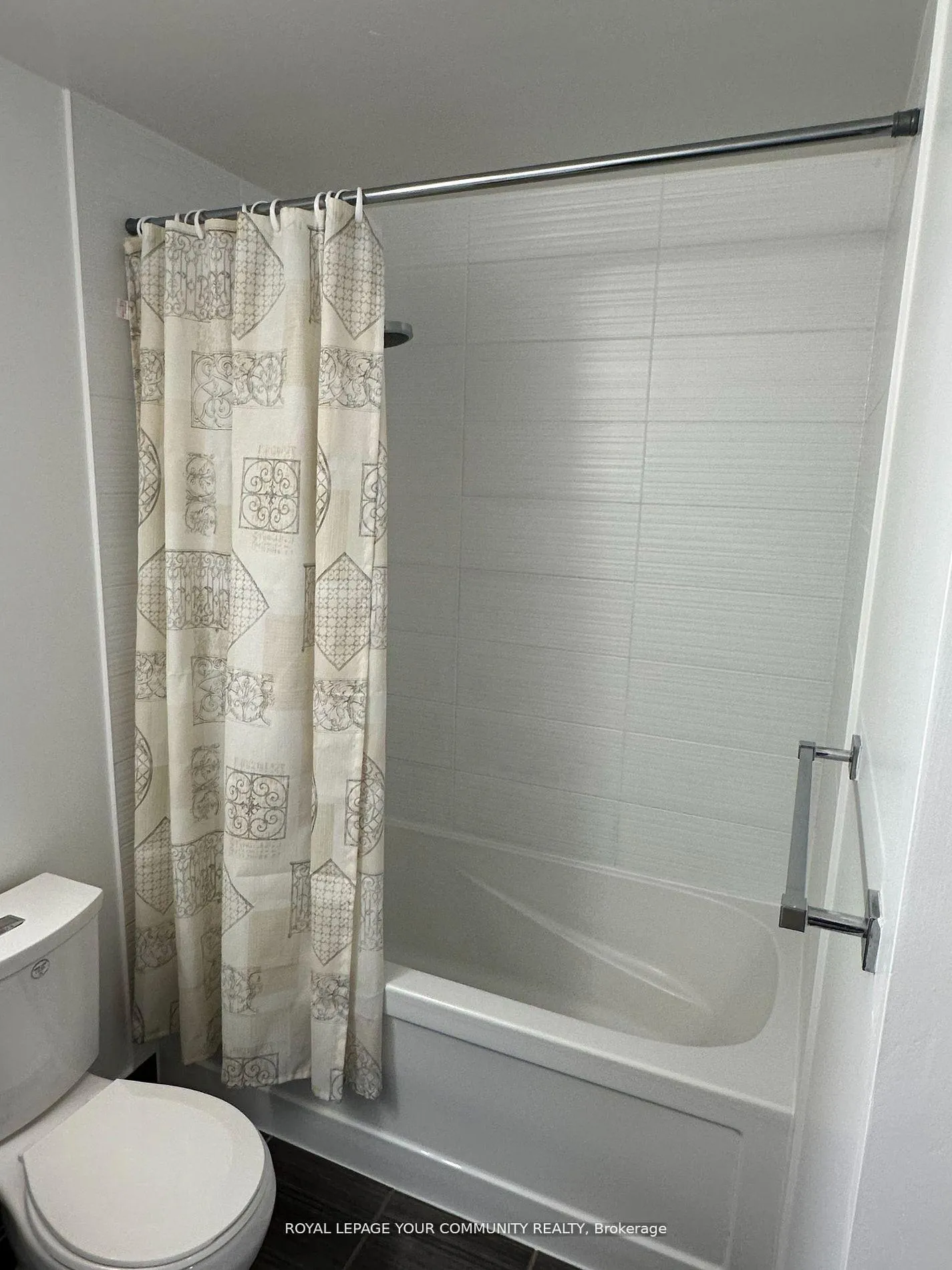 Photo 15 of Unit 1403, 7171 Yonge Street, Markham, Grandview — HOMEH