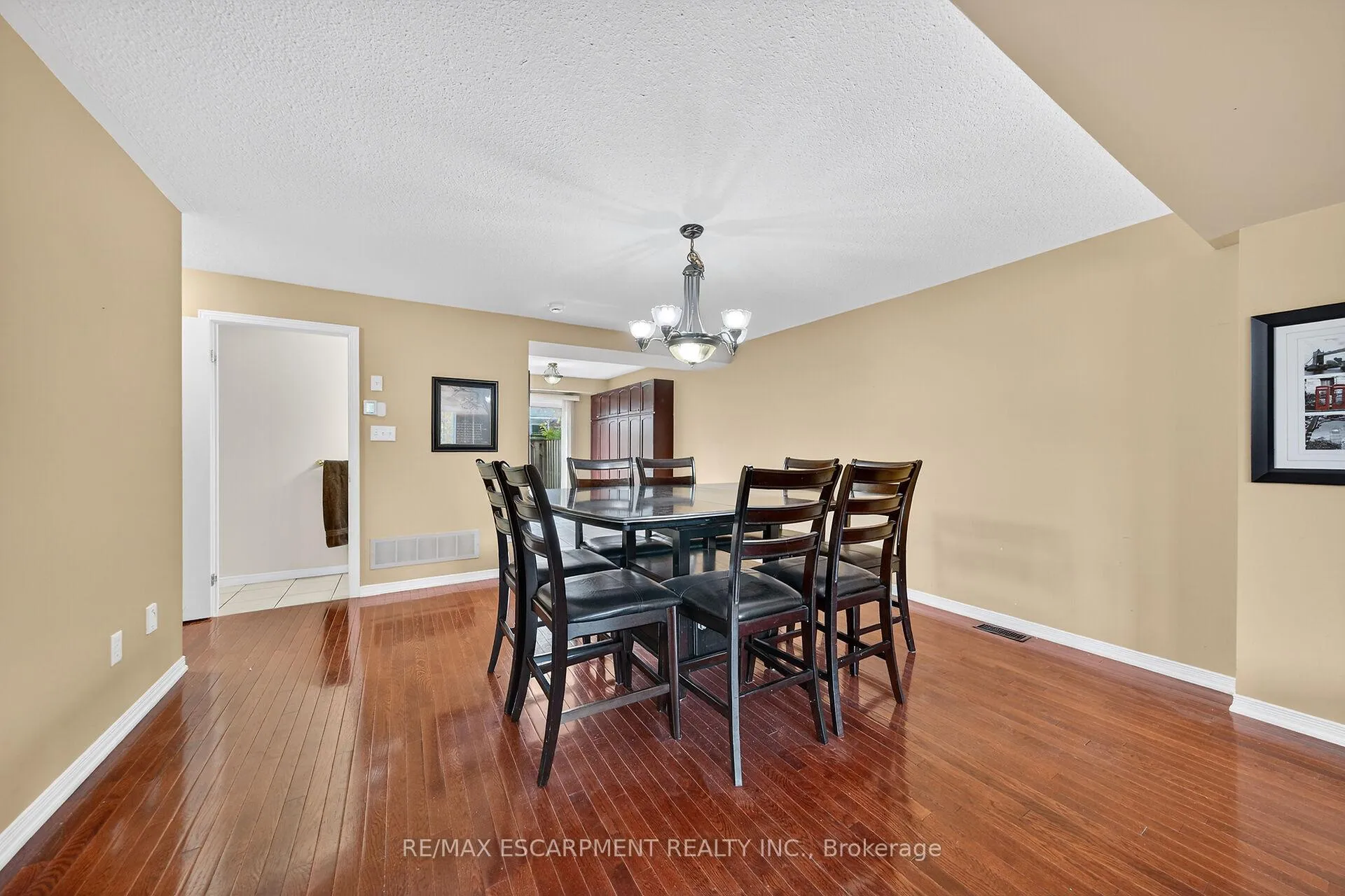 Photo 17 of Unit 23, 7 Southside Place, Hamilton, Mountview — HOMEH