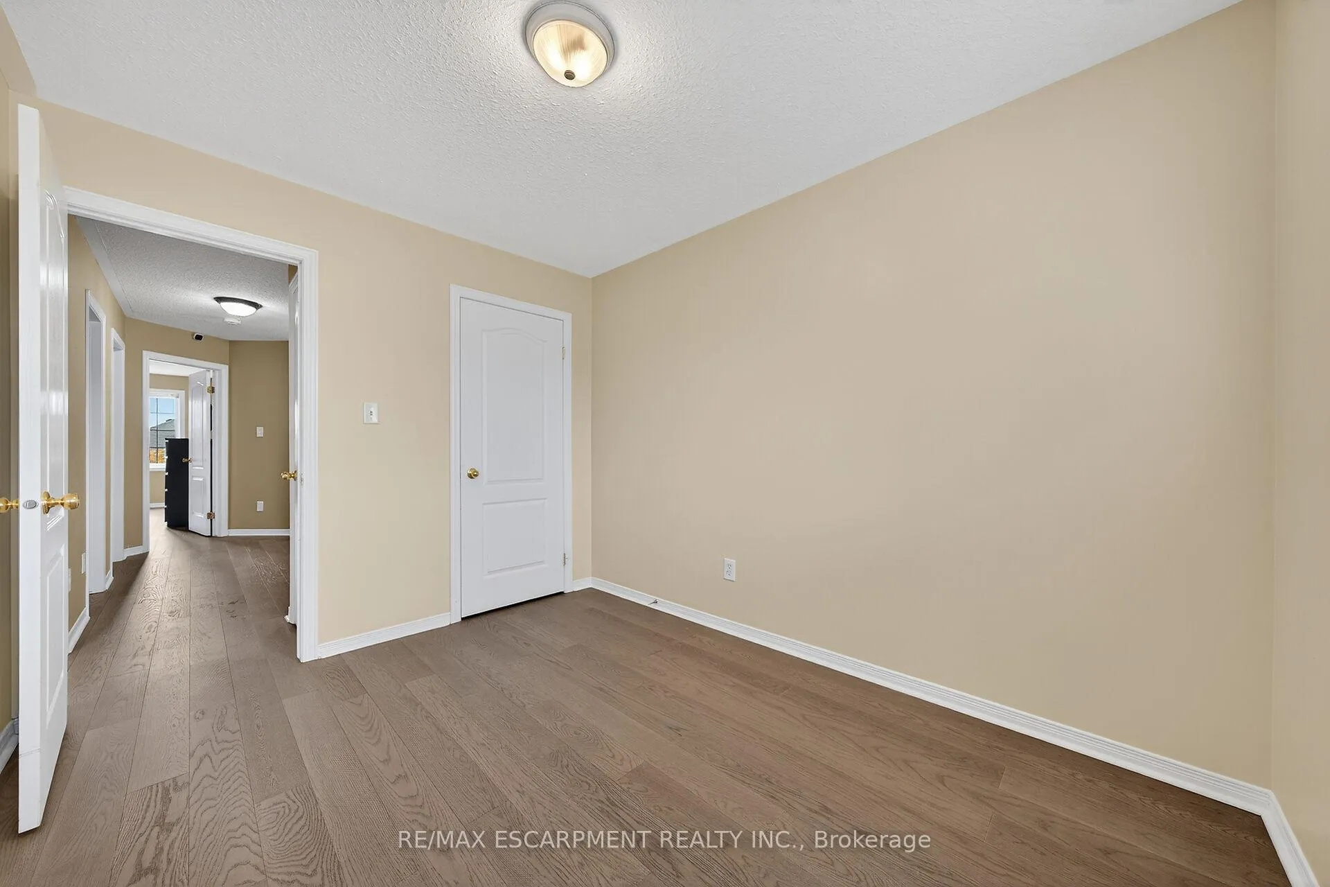 Photo 26 of Unit 23, 7 Southside Place, Hamilton, Mountview — HOMEH