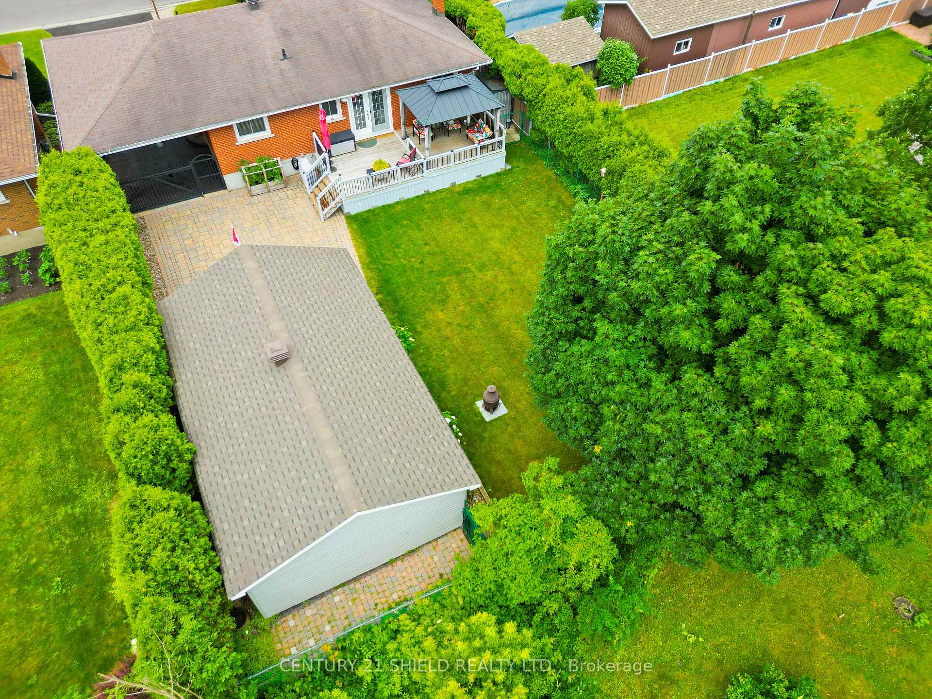 Photo 7 of 425 Lynwood Drive, Cornwall — HOMEH