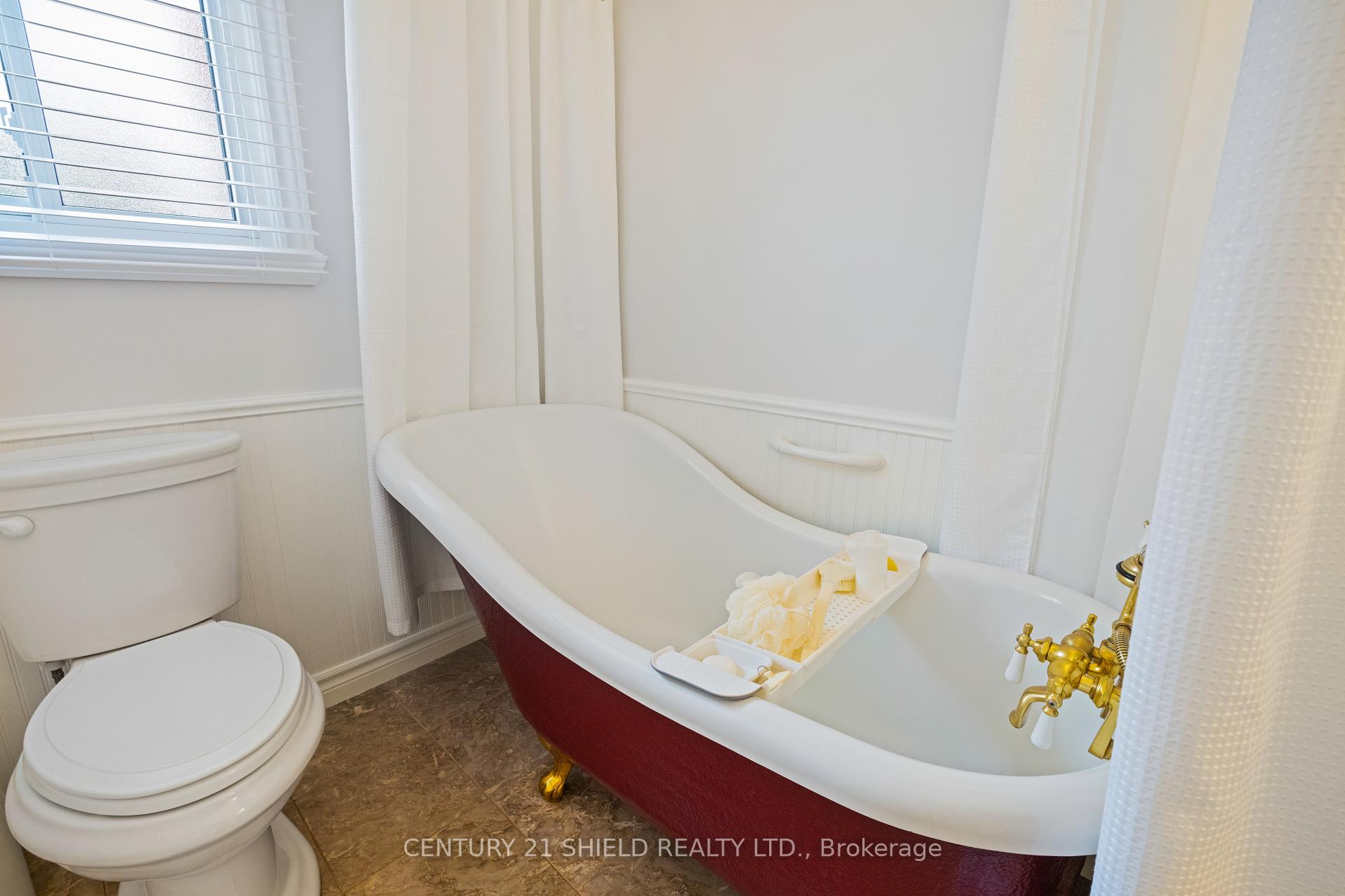 Photo 29 of 425 Lynwood Drive, Cornwall — HOMEH