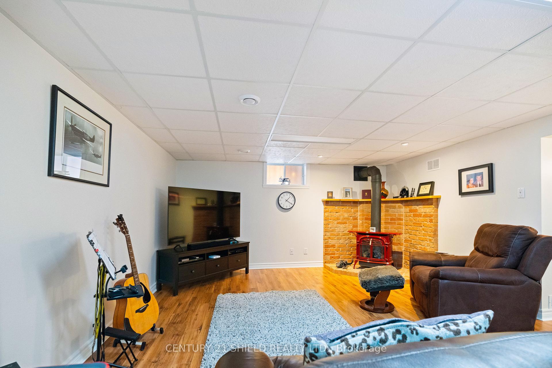 Photo 39 of 425 Lynwood Drive, Cornwall — HOMEH