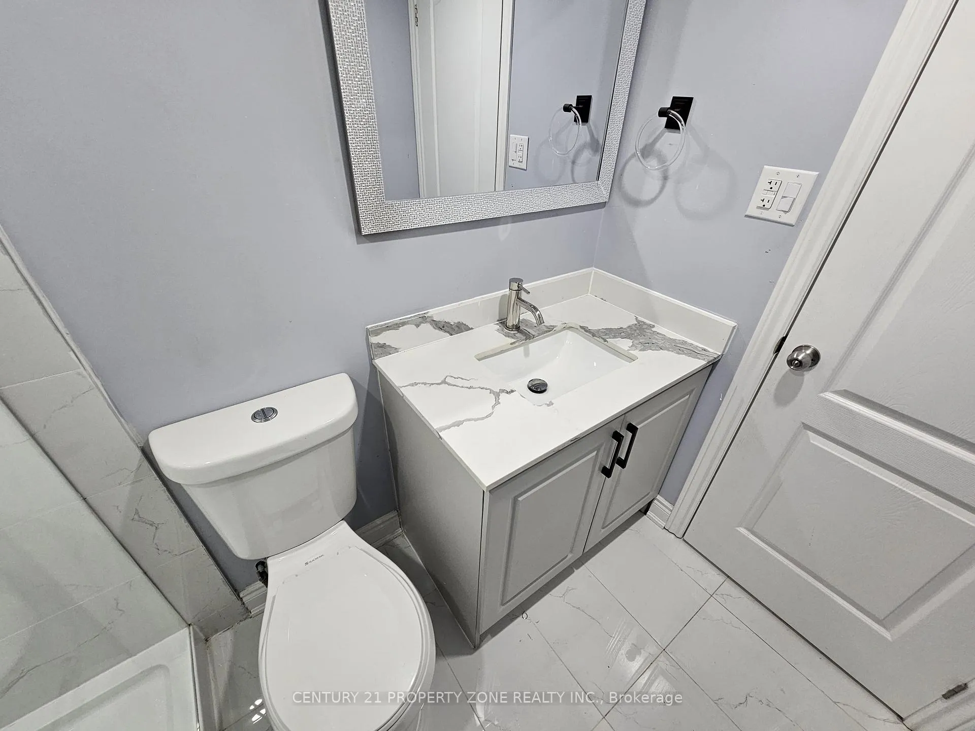 Photo 13 of 481 Glover RD W, Hamilton, Lakeshore — HOMEH