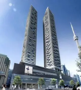 Front of Unit 5810, 100 Harbour Street