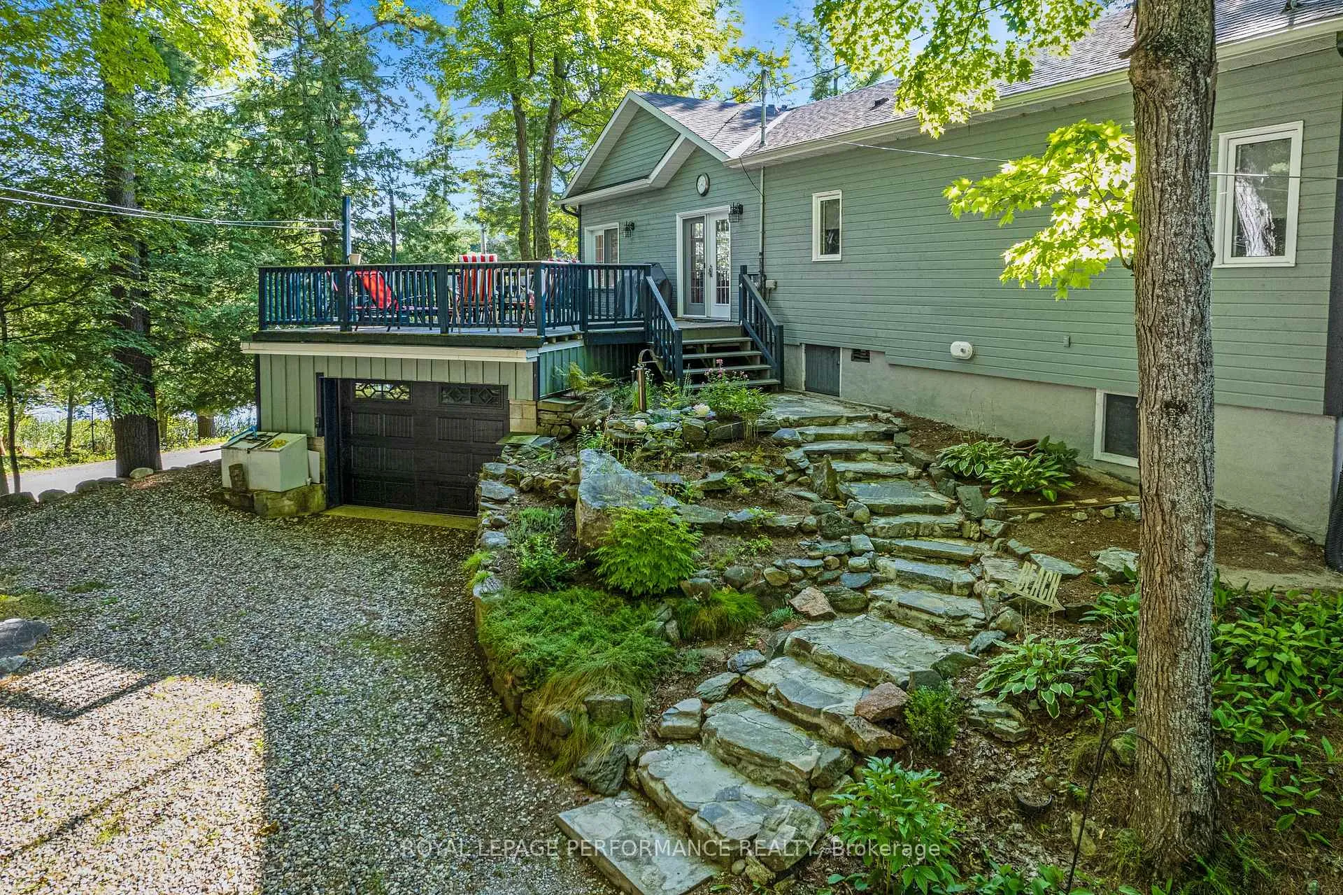 Photo 1 of 1020 Carson Trail Road, Frontenac, Frontenac North — HOMEH