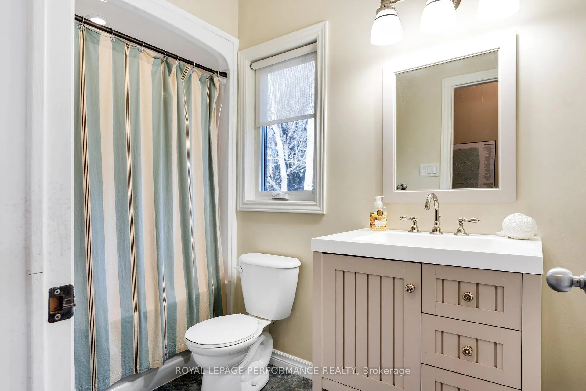 Photo 30 of 1020 Carson Trail Road, Frontenac, Frontenac North — HOMEH