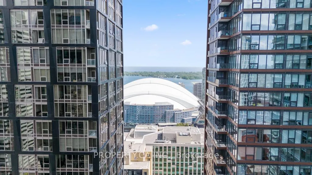 Photo 5 of Unit 3708, 35 Mercer Street, Toronto, Waterfront Communities — HOMEH