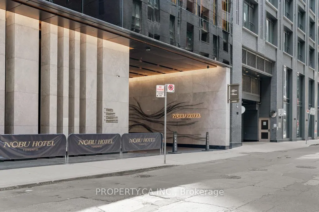Photo 8 of Unit 3708, 35 Mercer Street, Toronto, Waterfront Communities — HOMEH