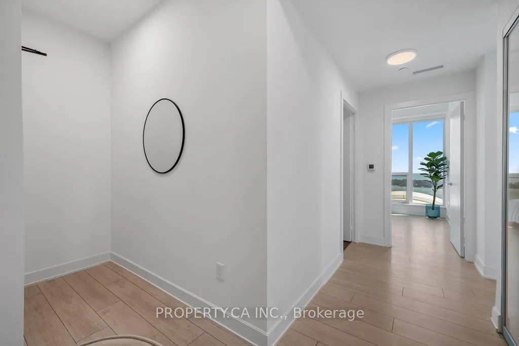 Photo 15 of Unit 3708, 35 Mercer Street, Toronto, Waterfront Communities — HOMEH