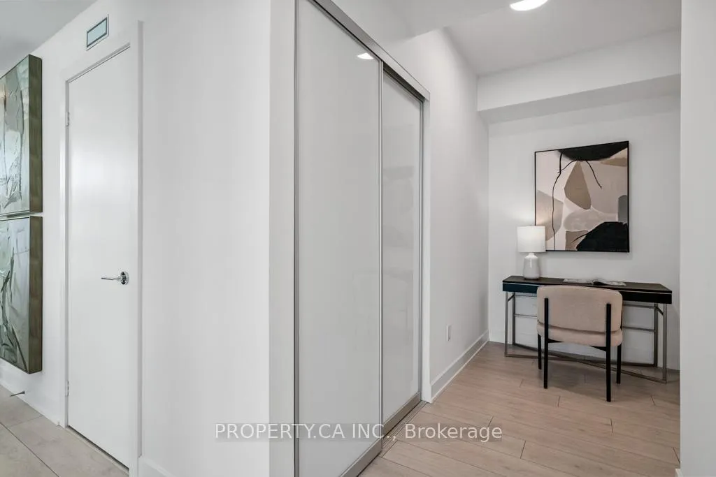 Photo 16 of Unit 3708, 35 Mercer Street, Toronto, Waterfront Communities — HOMEH