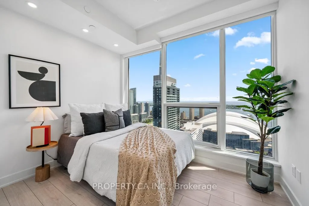 Photo 19 of Unit 3708, 35 Mercer Street, Toronto, Waterfront Communities — HOMEH