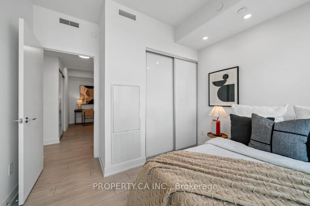 Photo 20 of Unit 3708, 35 Mercer Street, Toronto, Waterfront Communities — HOMEH