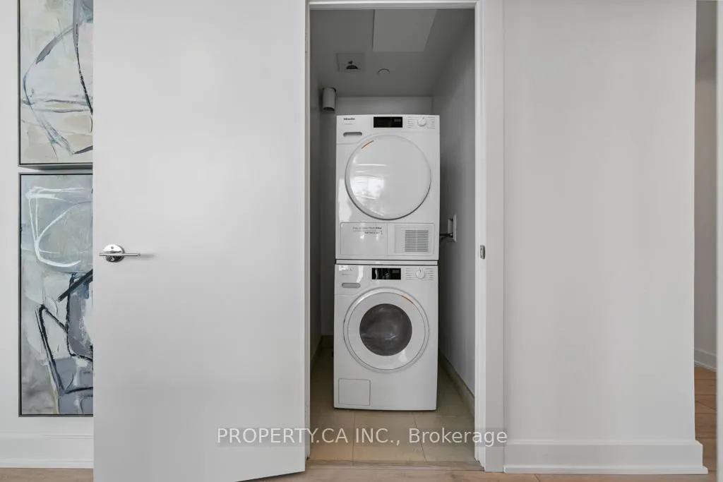 Photo 21 of Unit 3708, 35 Mercer Street, Toronto, Waterfront Communities — HOMEH