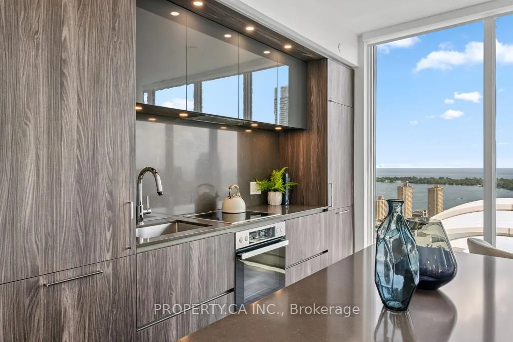Photo 26 of Unit 3708, 35 Mercer Street, Toronto, Waterfront Communities — HOMEH
