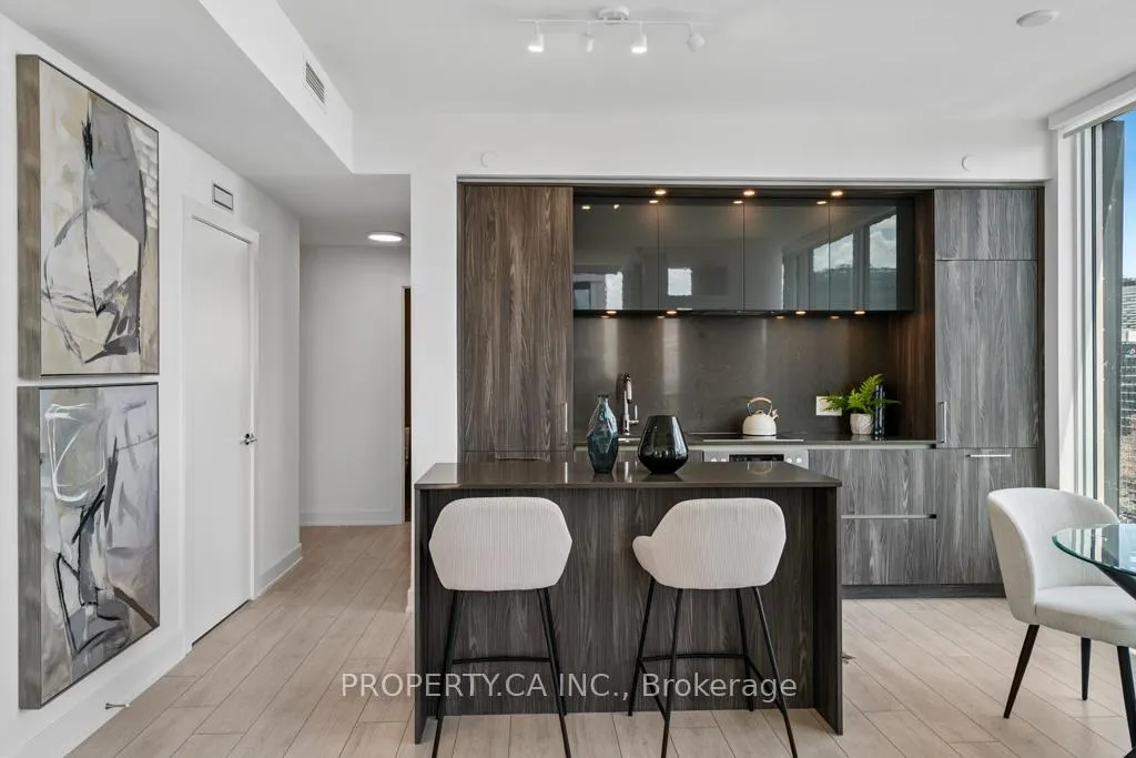 Photo 31 of Unit 3708, 35 Mercer Street, Toronto, Waterfront Communities — HOMEH